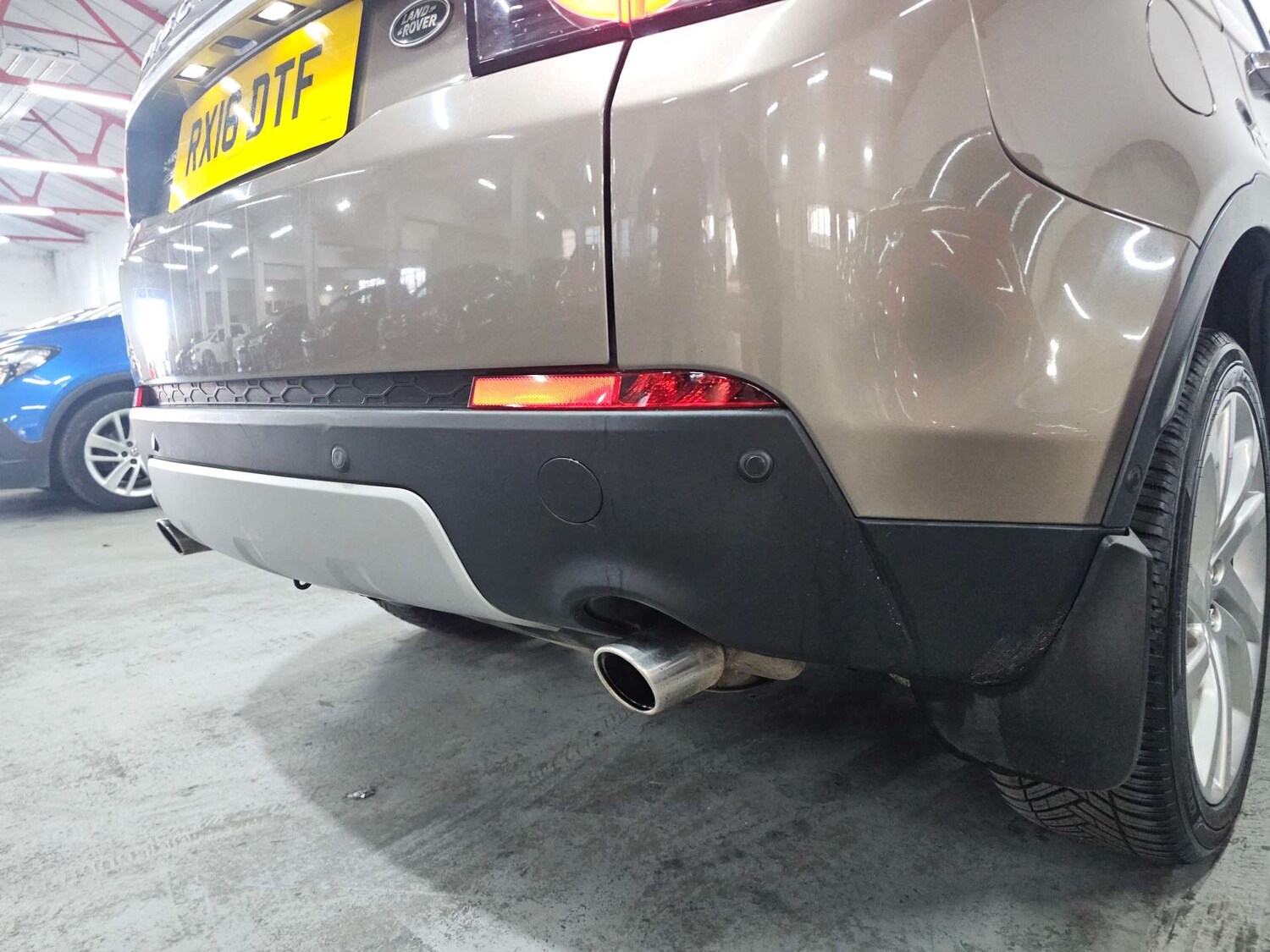 Used Land Rover Discovery Sport 2016 for sale - 77905849: Photo 98