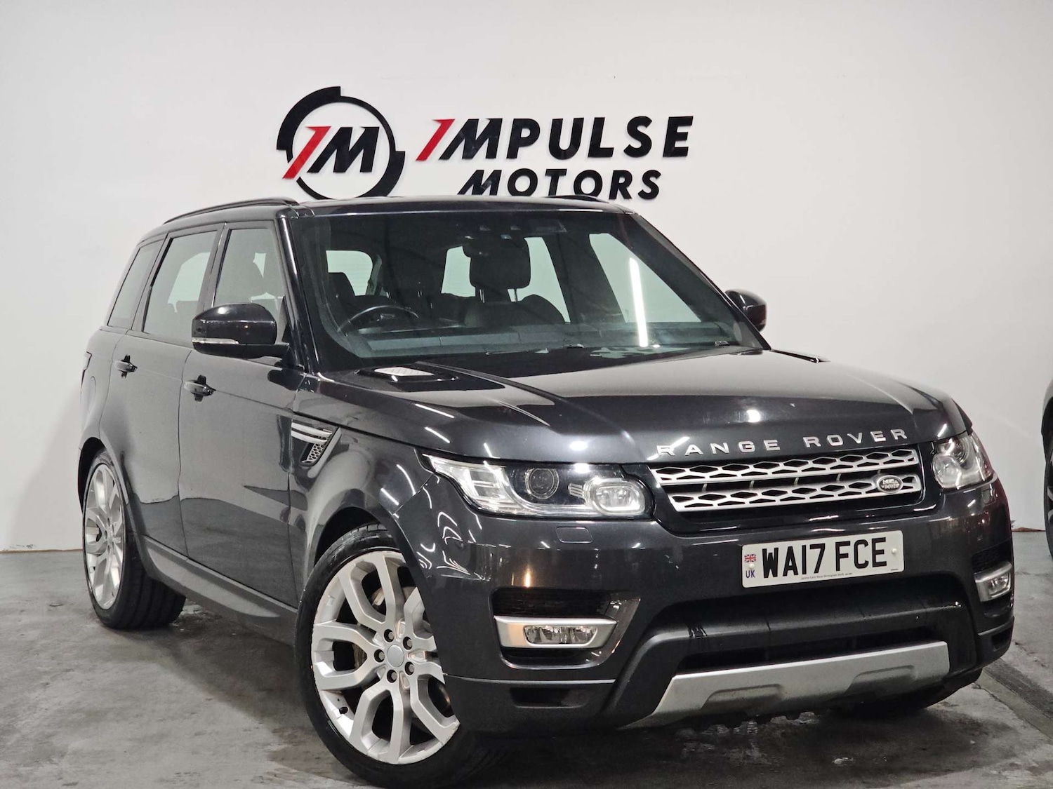 Used Land Rover Range Rover Sport 2017 for sale - 77905724: Photo 1