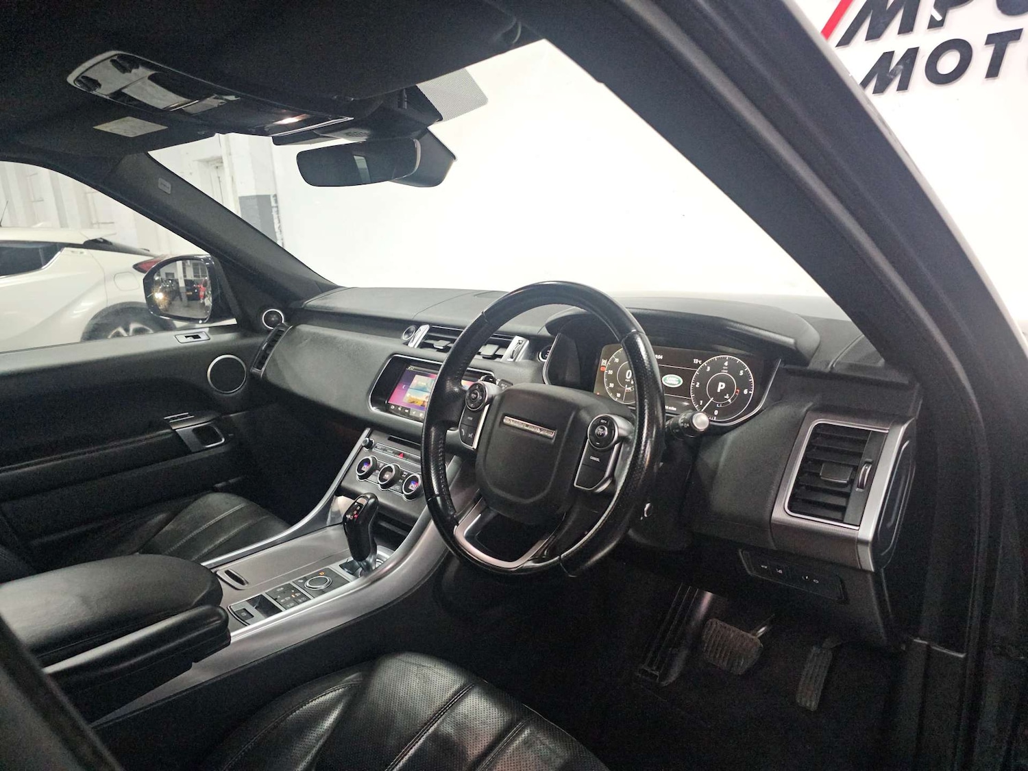 Used Land Rover Range Rover Sport 2017 for sale - 77905724: Photo 11