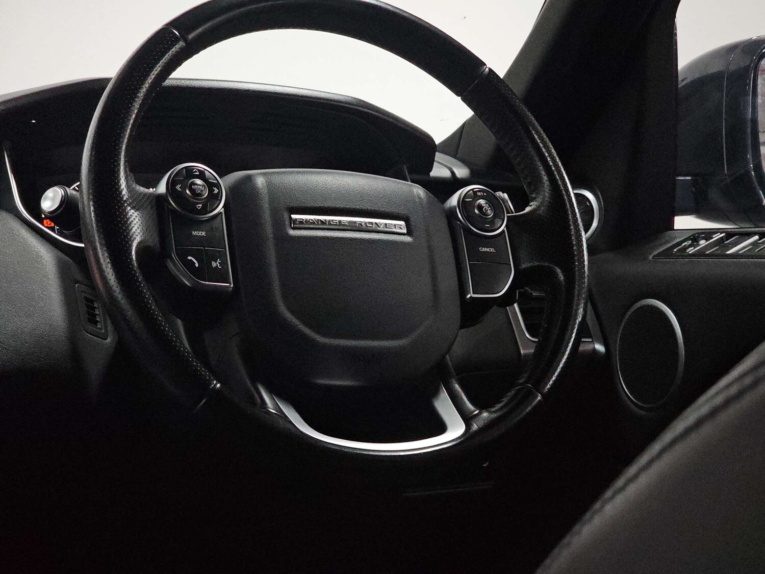 Used Land Rover Range Rover Sport 2017 for sale - 77905724: Photo 30