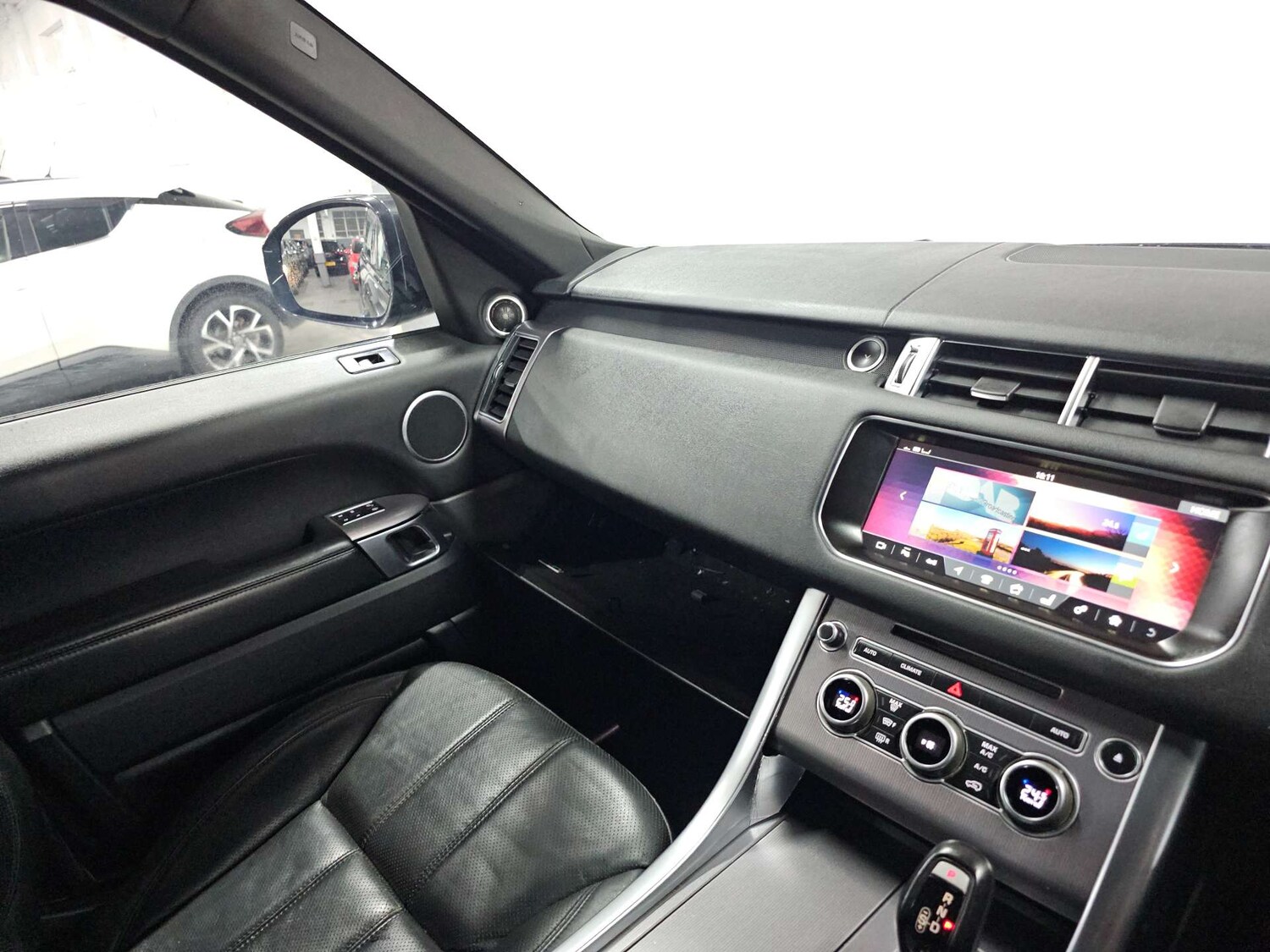 Used Land Rover Range Rover Sport 2017 for sale - 77905724: Photo 76