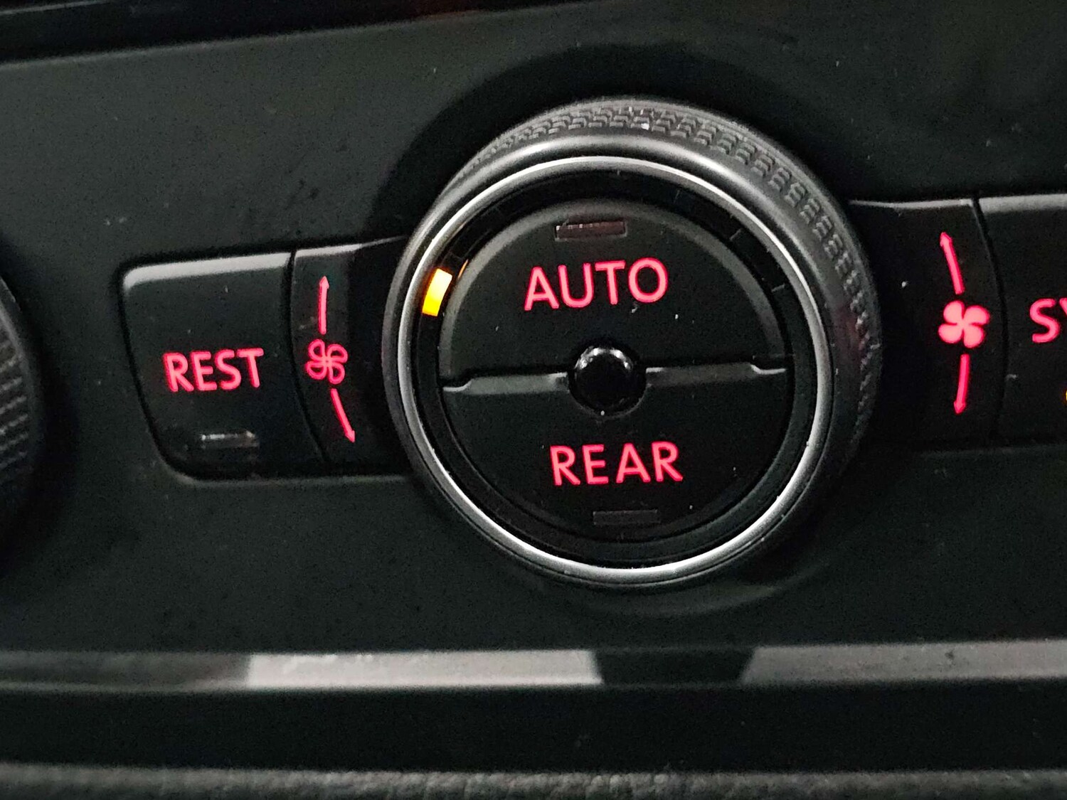 Used Volkswagen Sharan 2019 for sale - 77905942: Photo 68