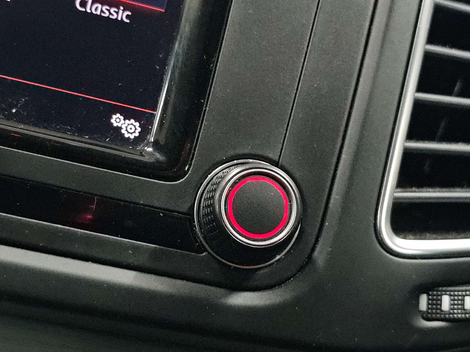 Used Volkswagen Sharan 2019 for sale - 77905942: Photo 83