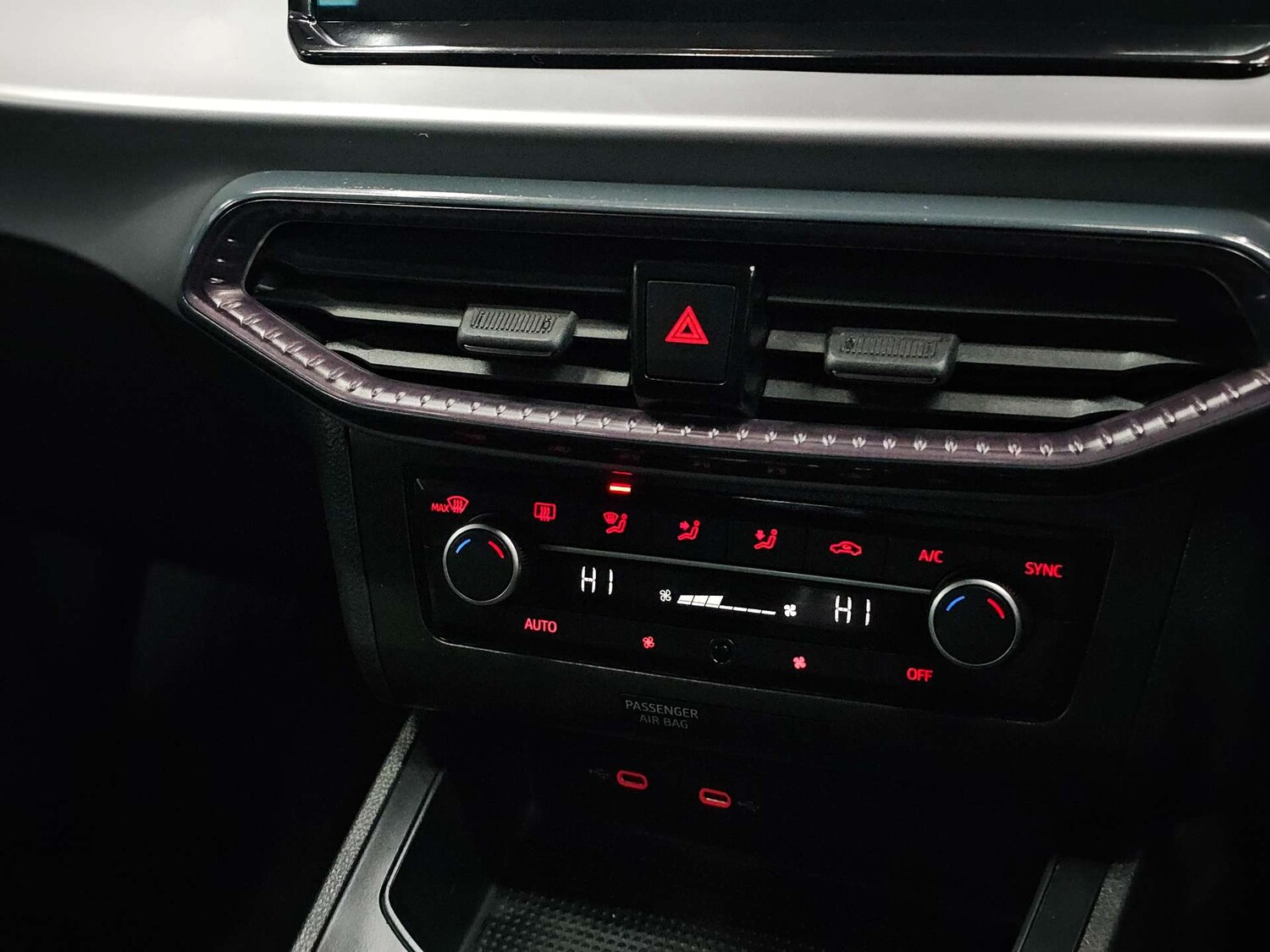 Used SEAT Ibiza 2024 for sale - 77905856: Photo 77