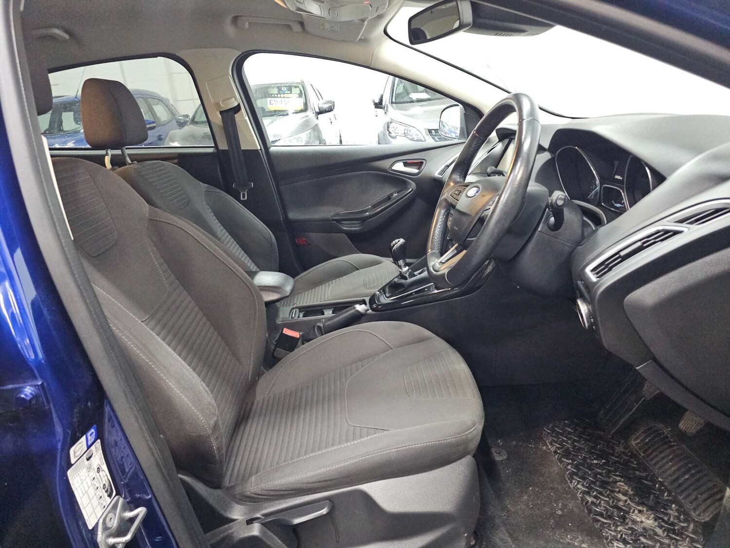 Used Ford Focus 2015 for sale - 77905918: Photo 11