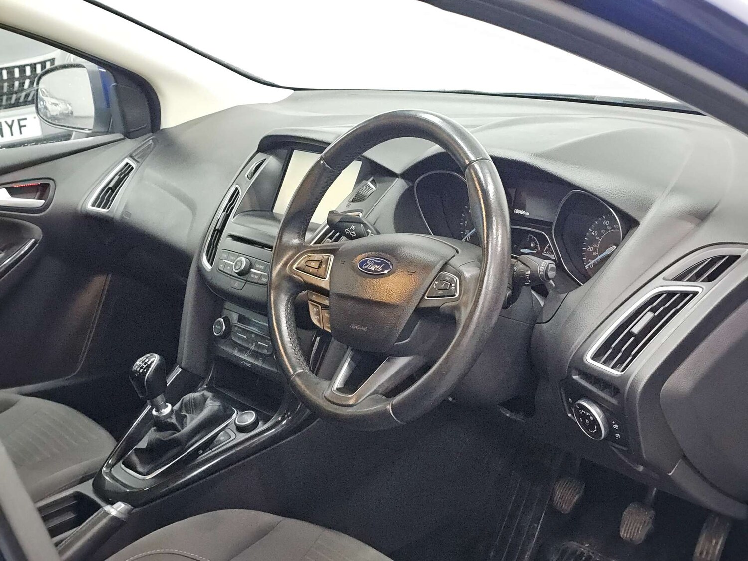 Used Ford Focus 2015 for sale - 77905918: Photo 12