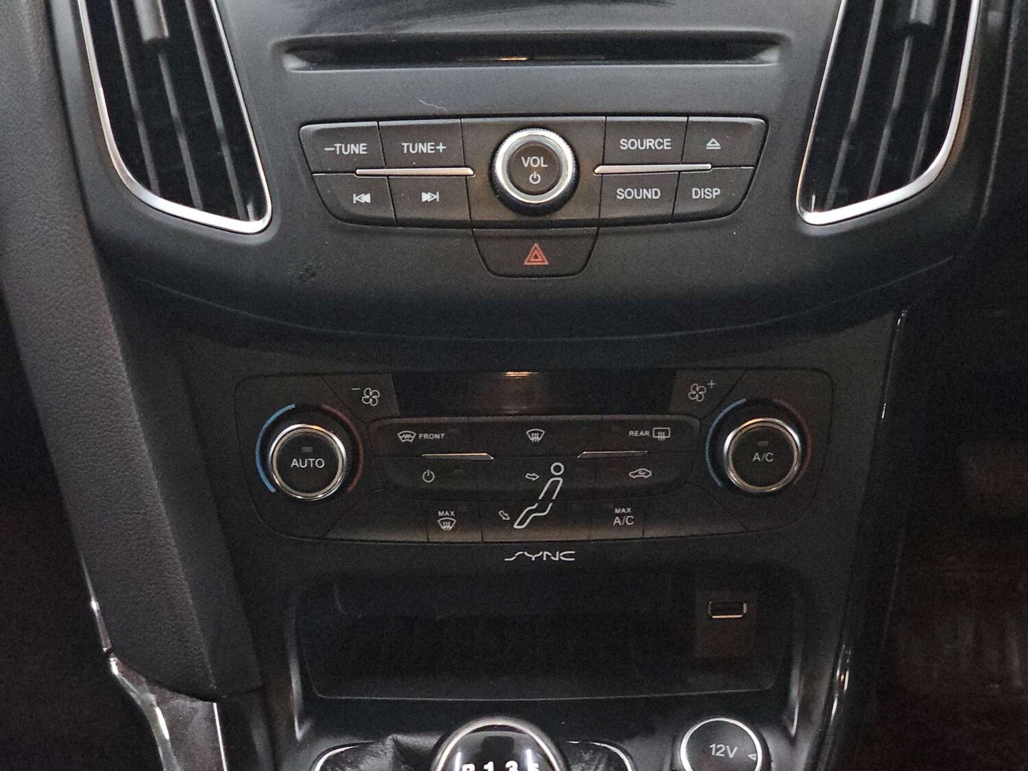 Used Ford Focus 2015 for sale - 77905918: Photo 46