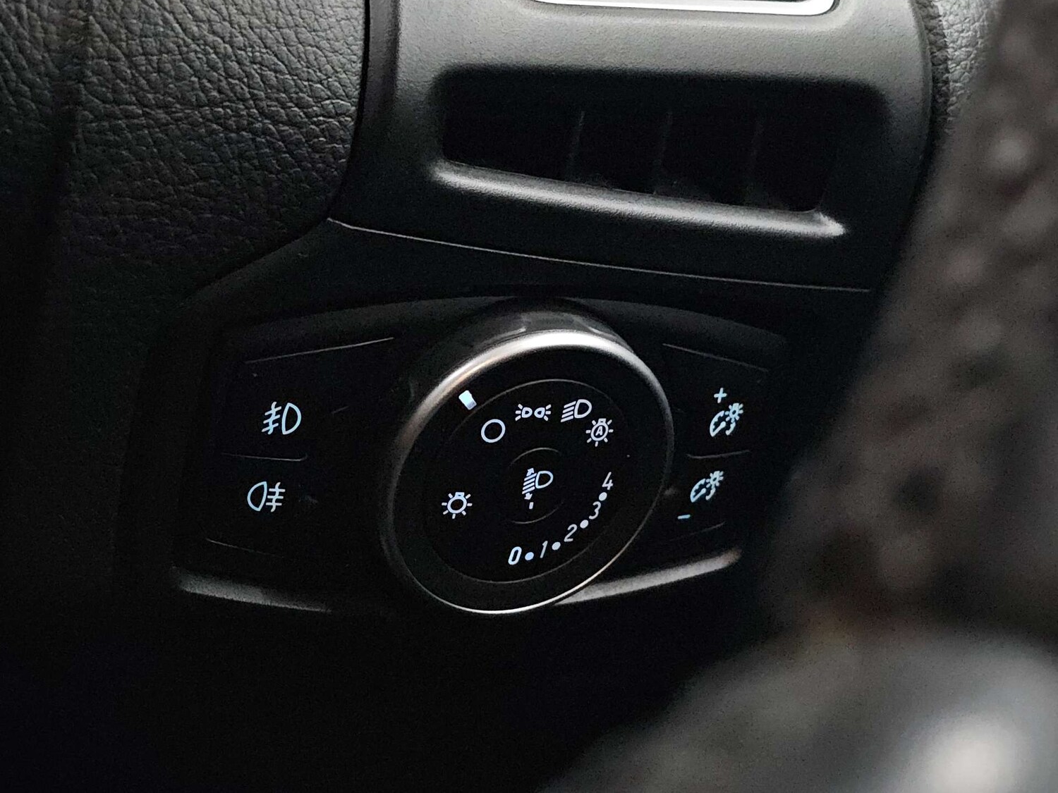 Used Ford Focus 2015 for sale - 77905918: Photo 77