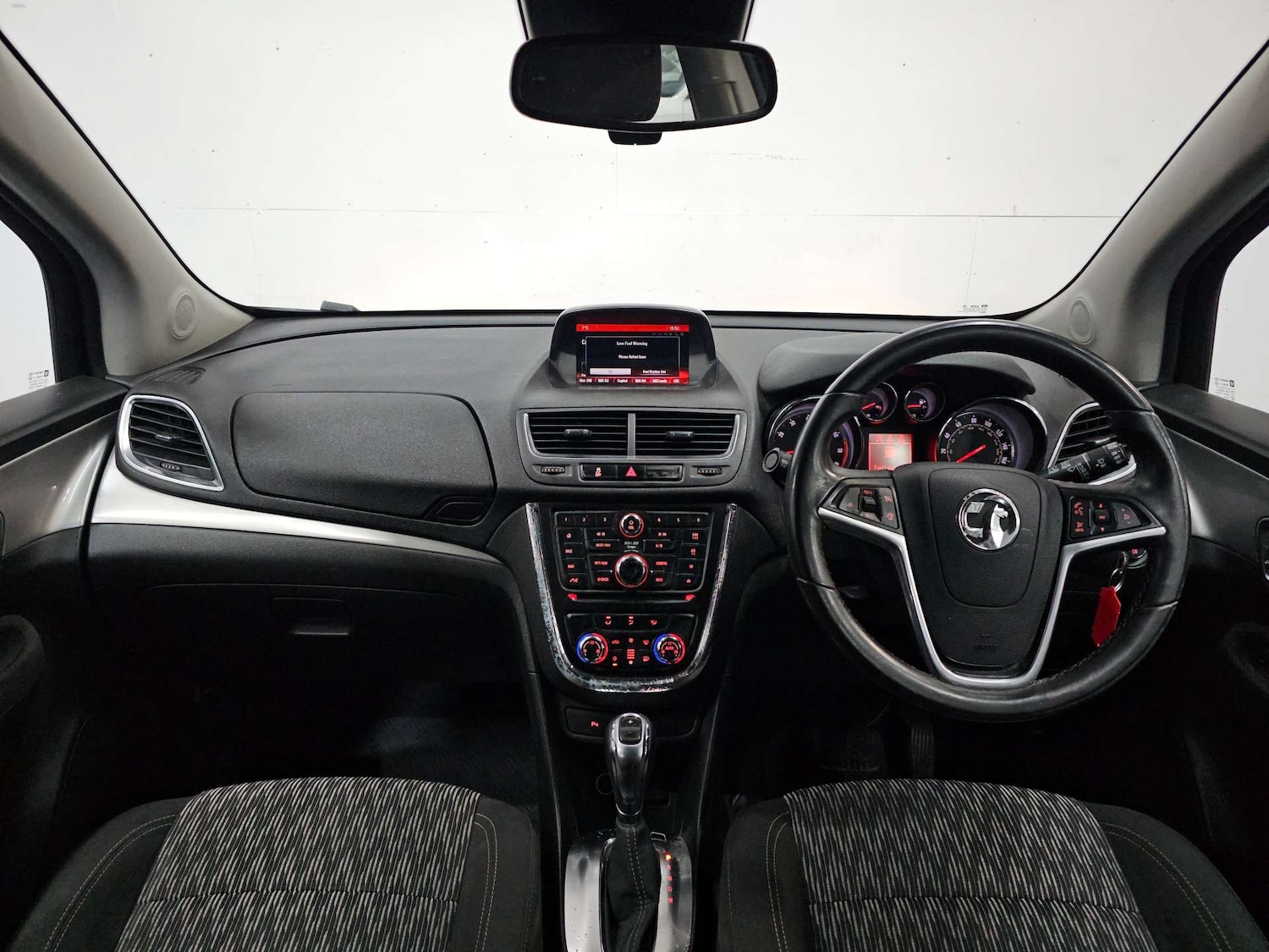 Used Vauxhall Mokka 2015 for sale - 77905758: Photo 2