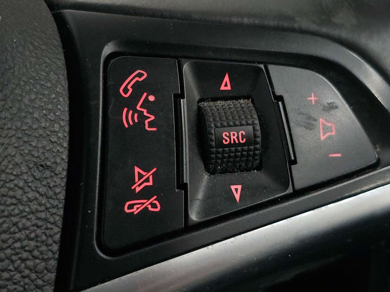 Used Vauxhall Mokka 2015 for sale - 77905758: Photo 26