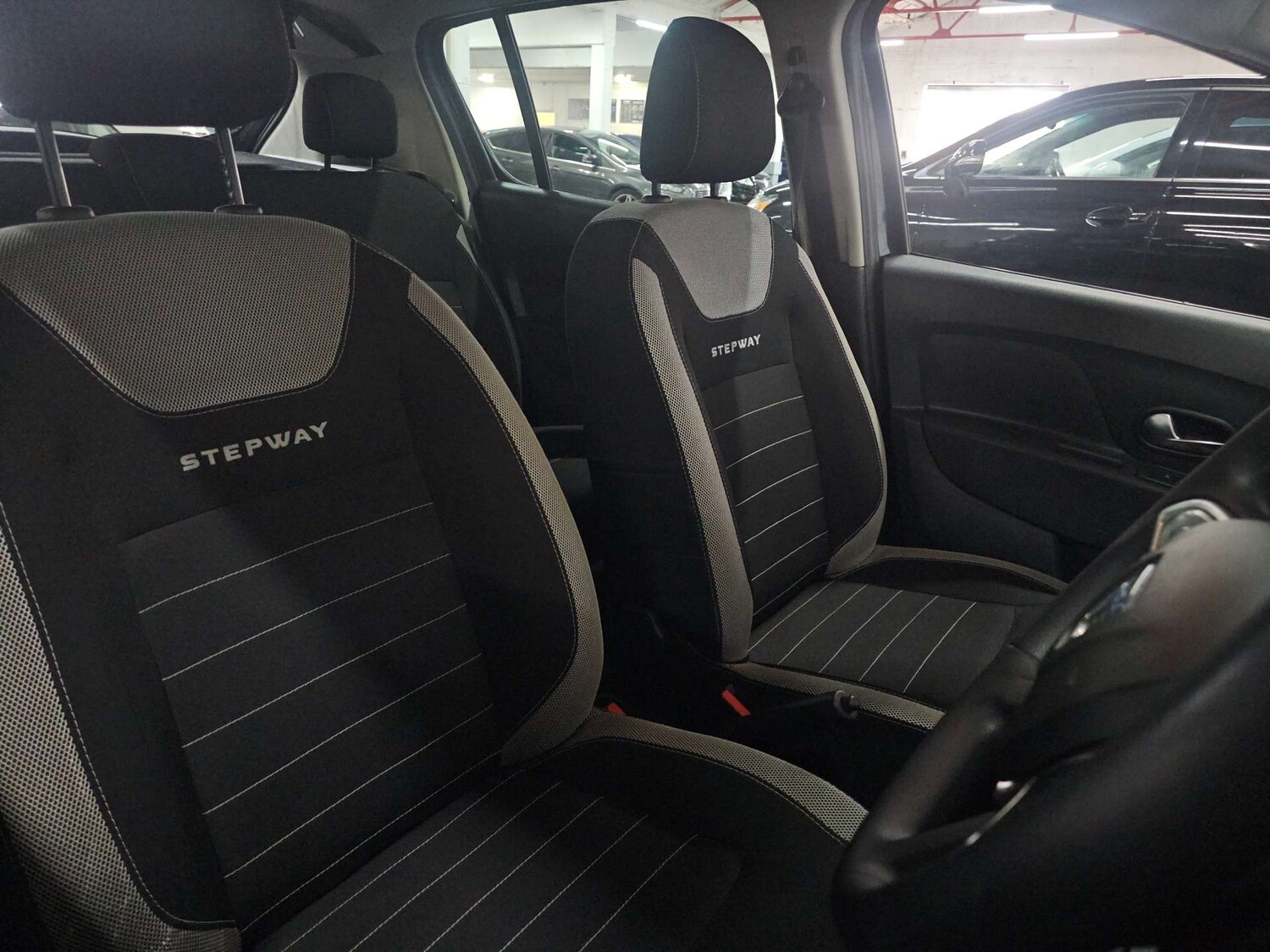 Used Dacia Sandero 2017 for sale - 78223457: Photo 13