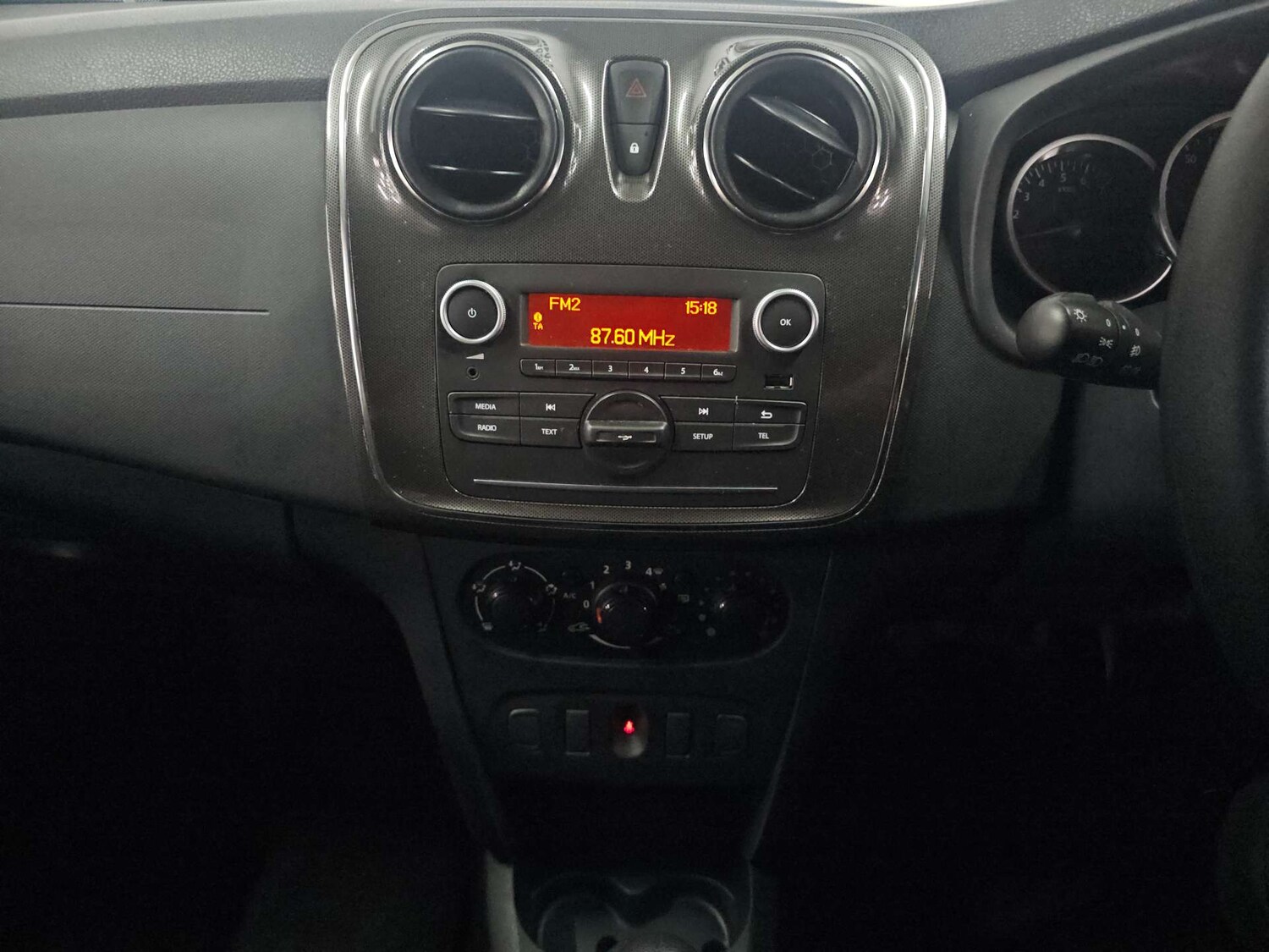 Used Dacia Sandero 2017 for sale - 78223457: Photo 31