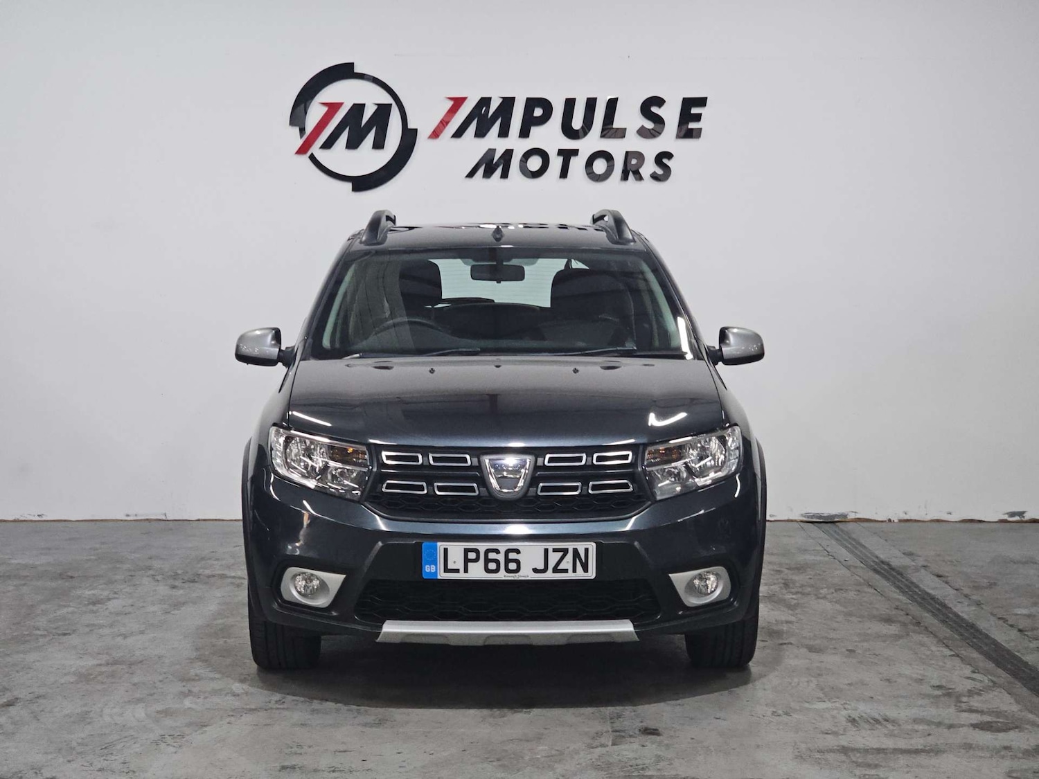 Used Dacia Sandero 2017 for sale - 78223457: Photo 4