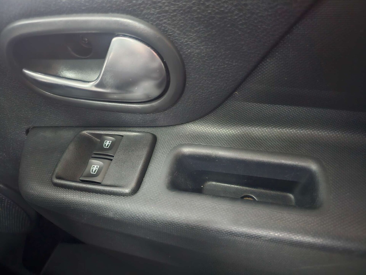 Used Dacia Sandero 2017 for sale - 78223457: Photo 40