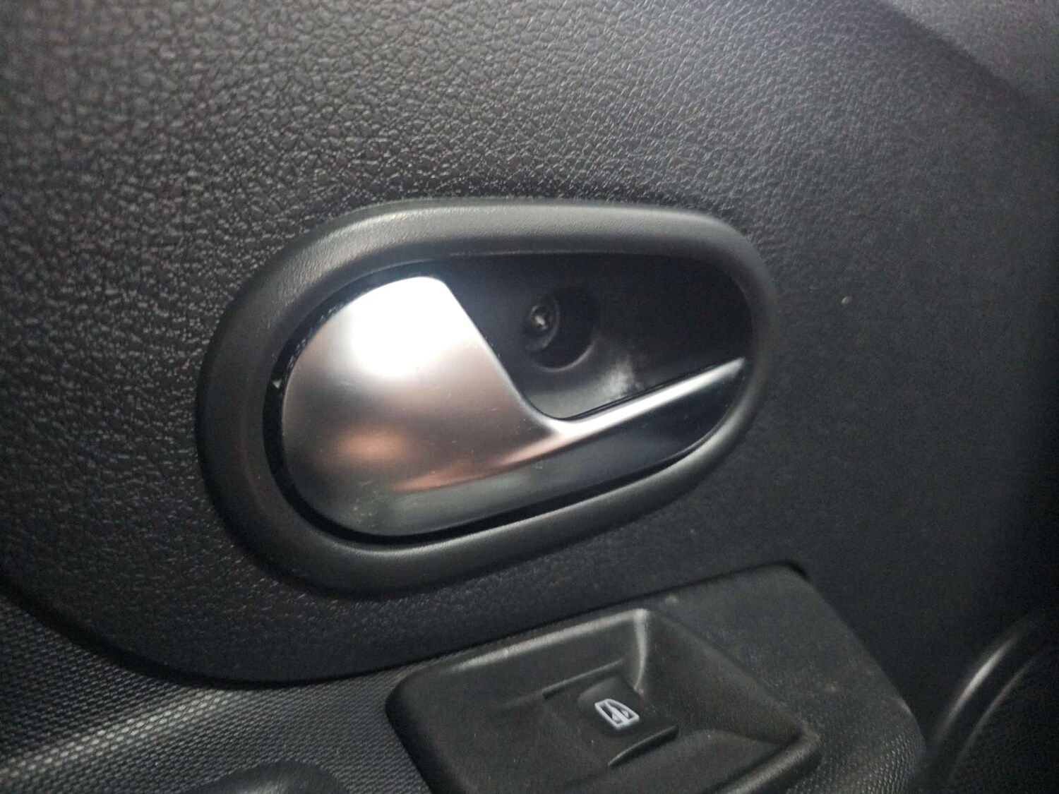 Used Dacia Sandero 2017 for sale - 78223457: Photo 47