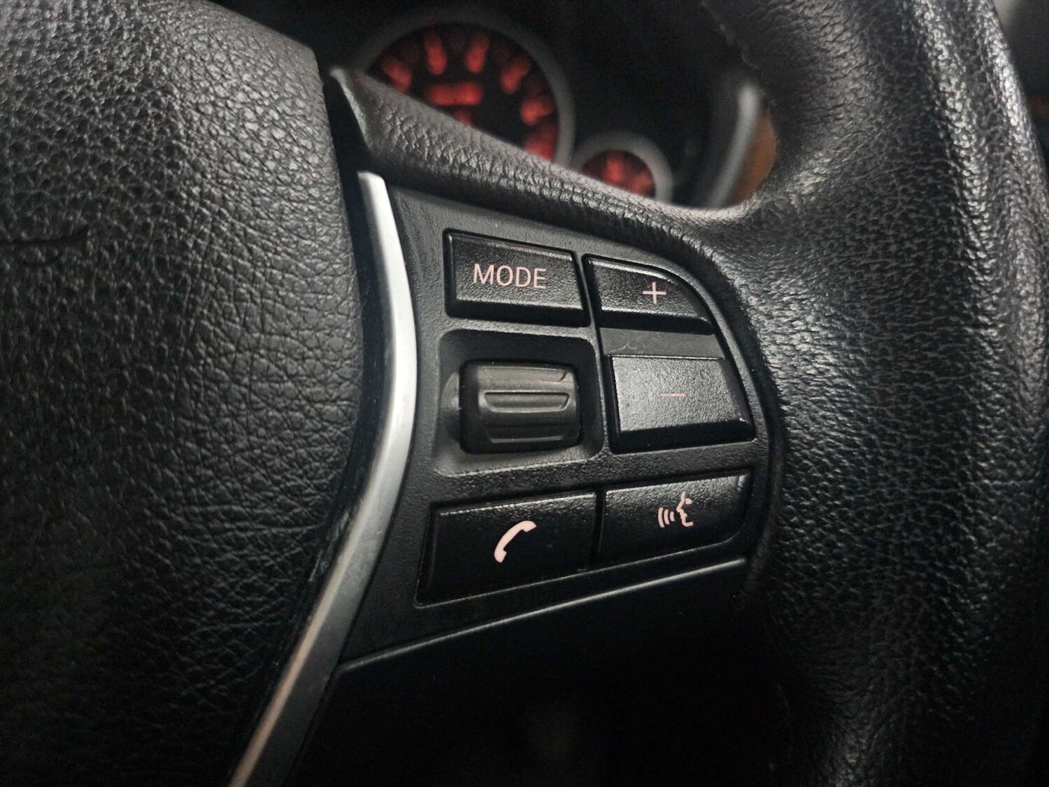 Used BMW 3 Series 2013 for sale - 77926996: Photo 45