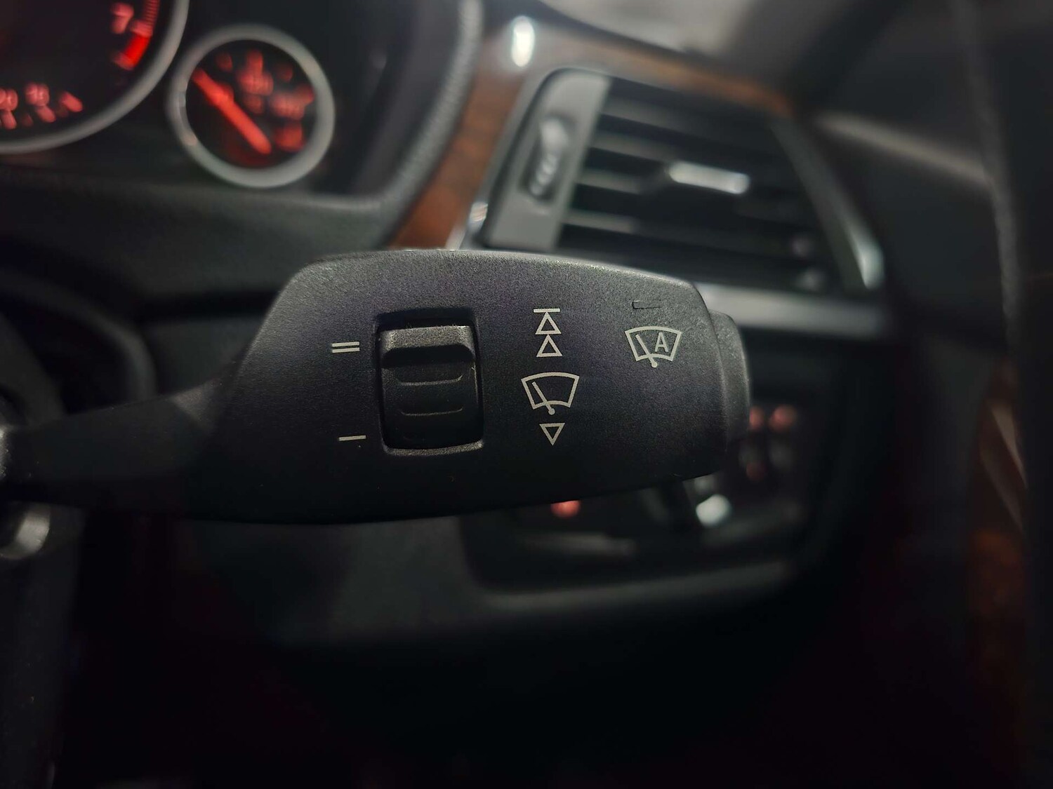 Used BMW 3 Series 2013 for sale - 77926996: Photo 47