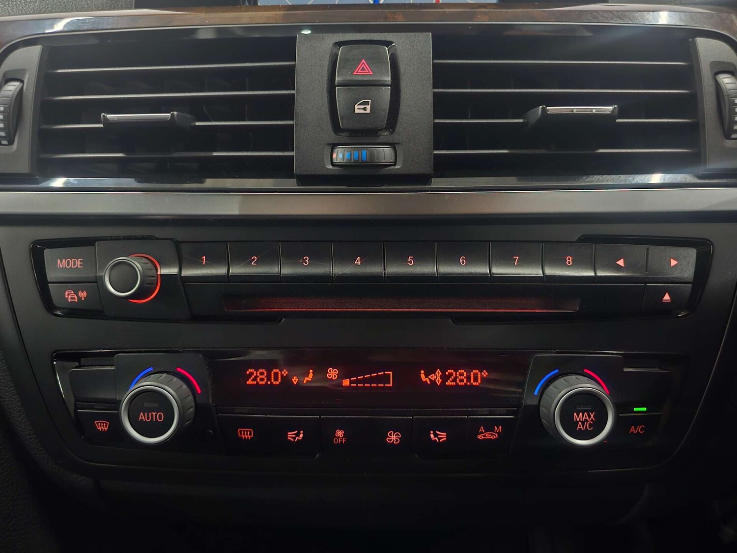 Used BMW 3 Series 2013 for sale - 77926996: Photo 60