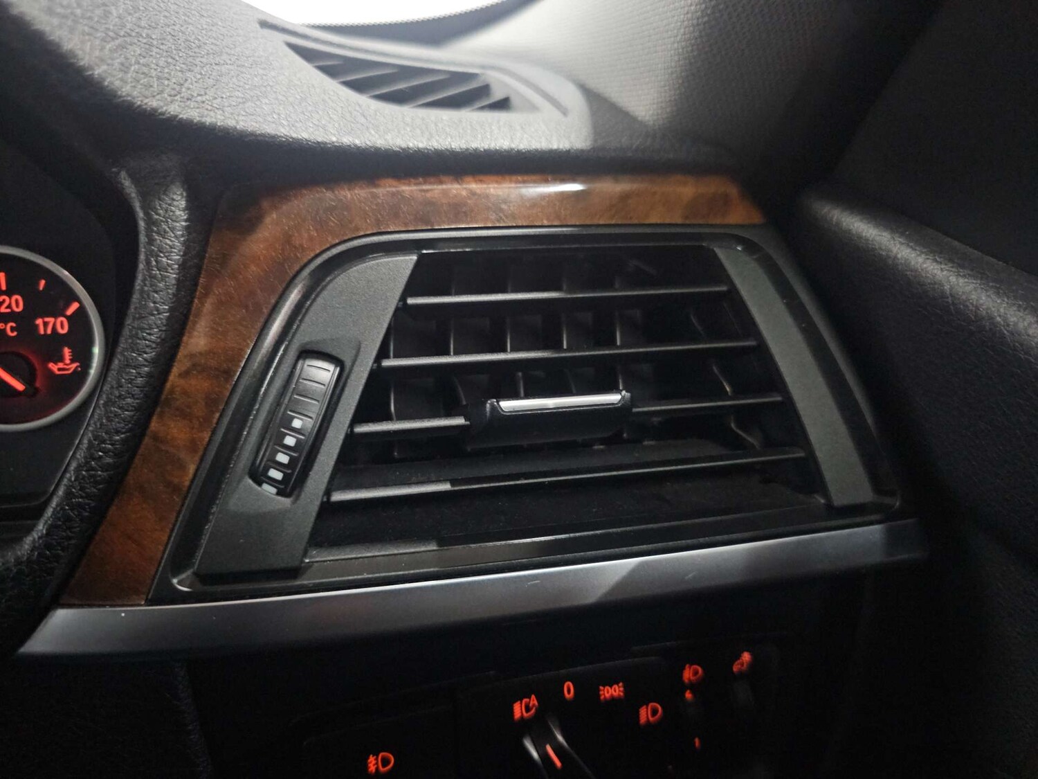 Used BMW 3 Series 2013 for sale - 77926996: Photo 71