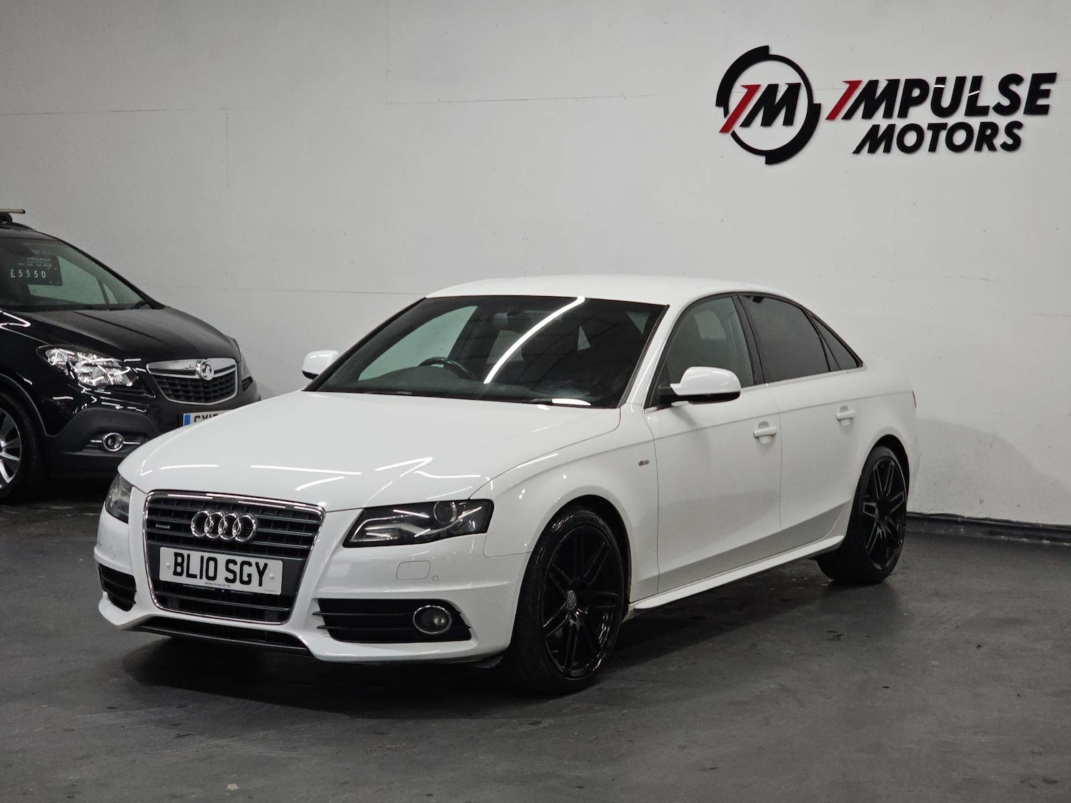 Used Audi A4 2010 for sale - 77905889: Photo 3