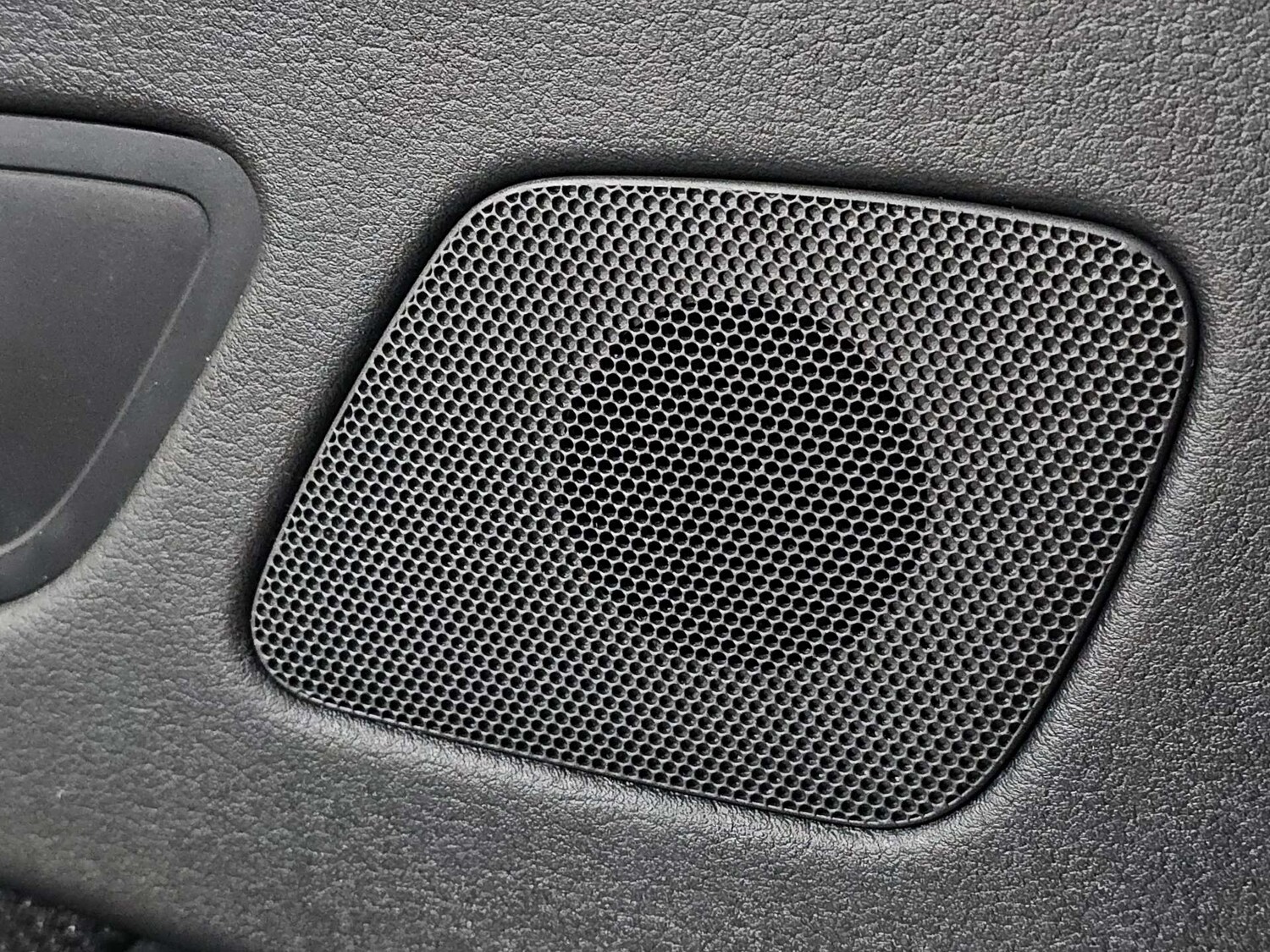 Used Audi A4 2010 for sale - 77905889: Photo 30