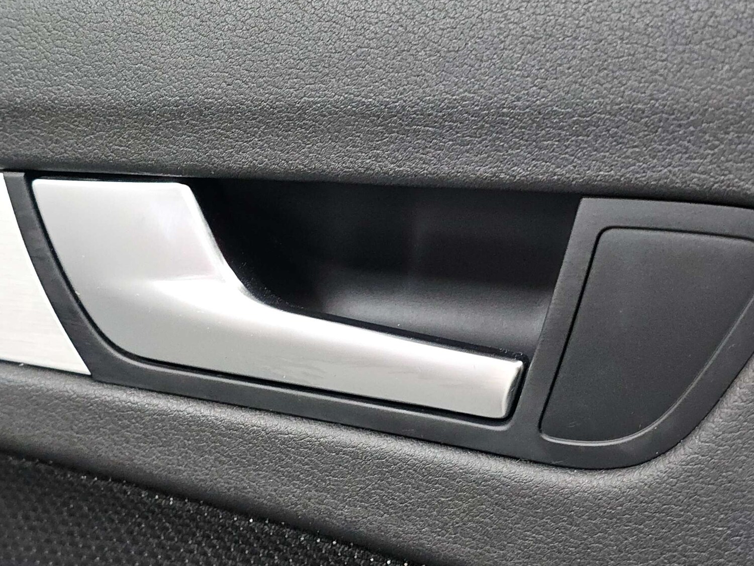 Used Audi A4 2010 for sale - 77905889: Photo 31