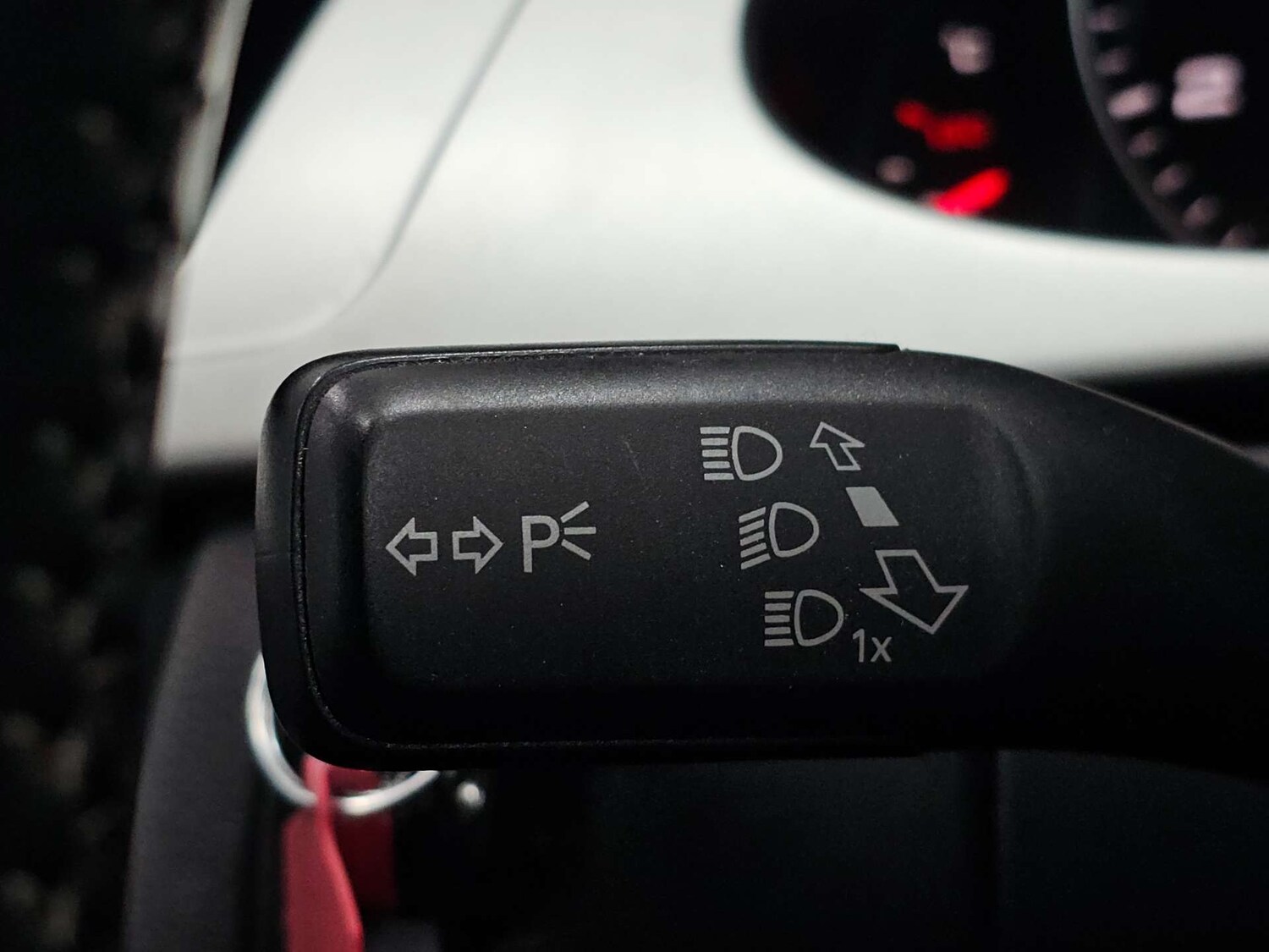 Used Audi A4 2010 for sale - 77905889: Photo 40