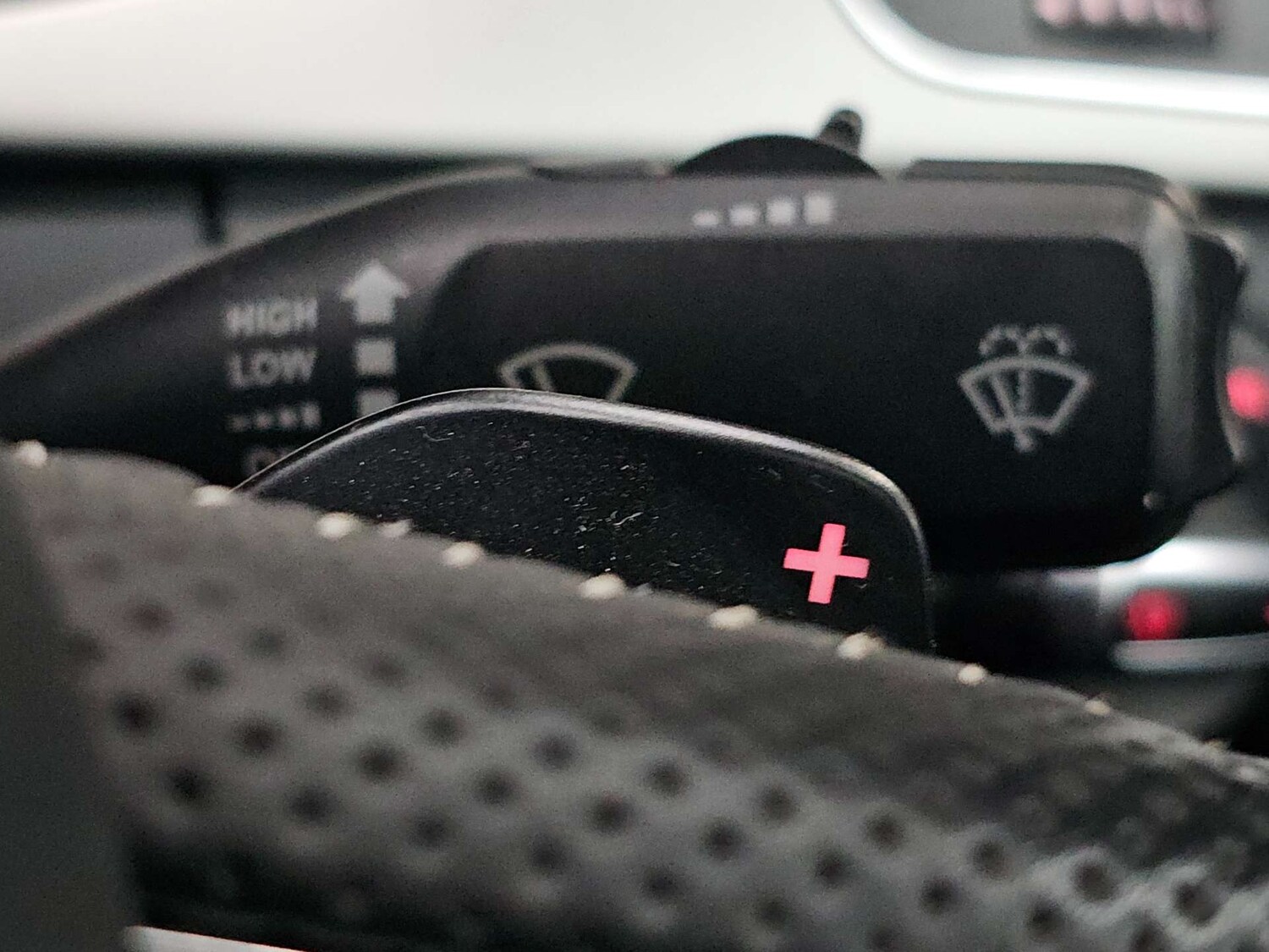 Used Audi A4 2010 for sale - 77905889: Photo 42