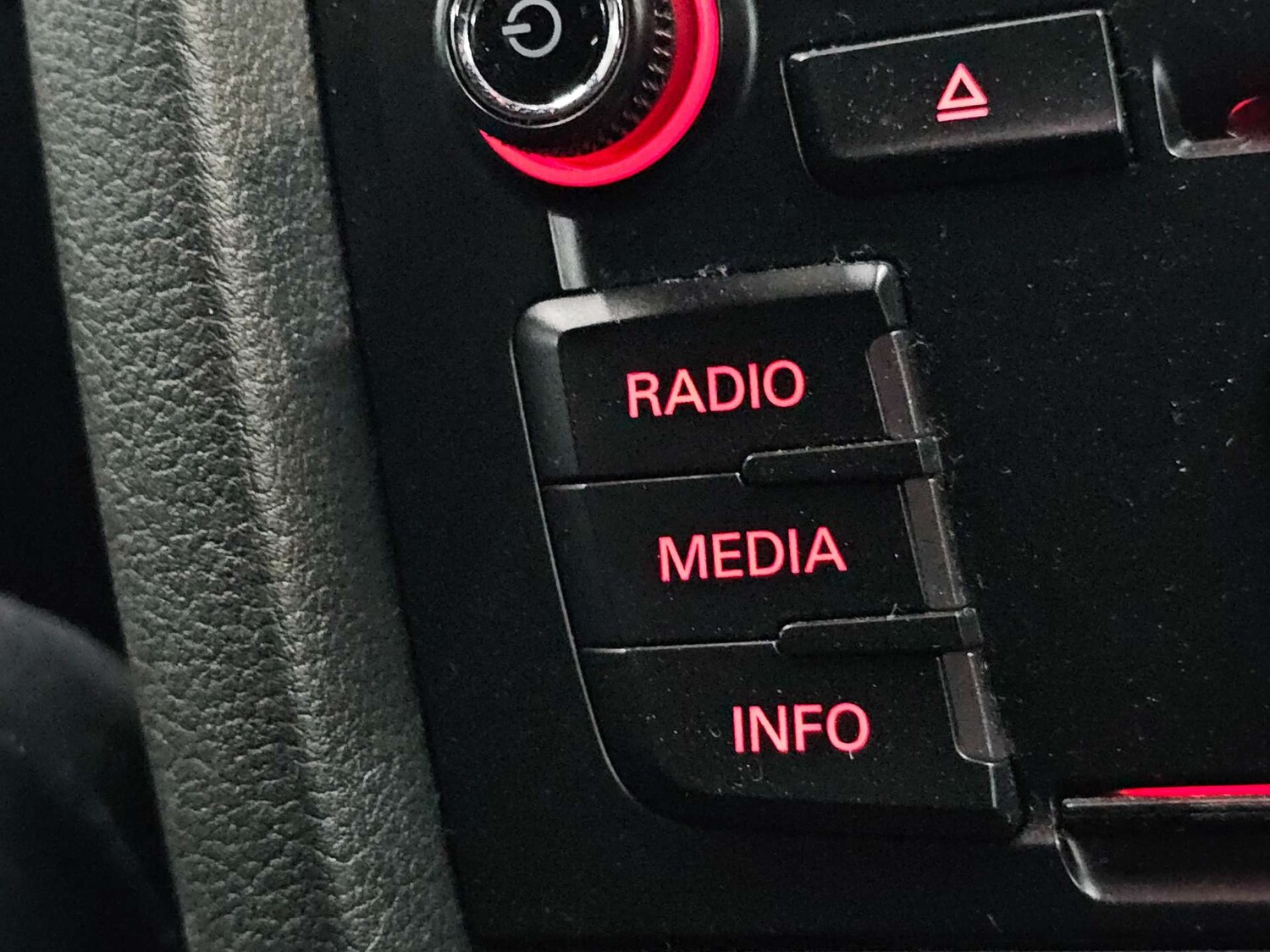 Used Audi A4 2010 for sale - 77905889: Photo 58