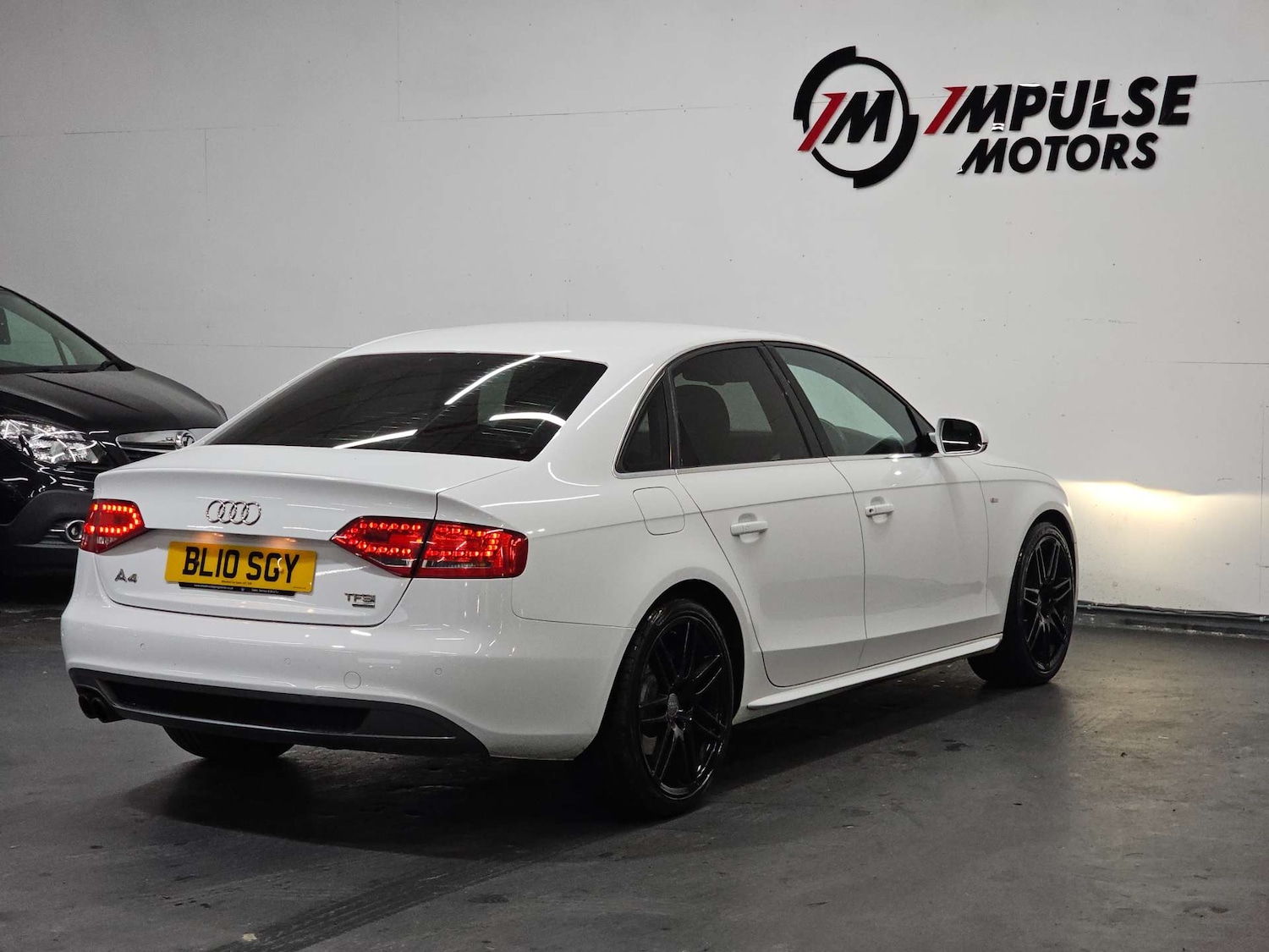 Used Audi A4 2010 for sale - 77905889: Photo 6