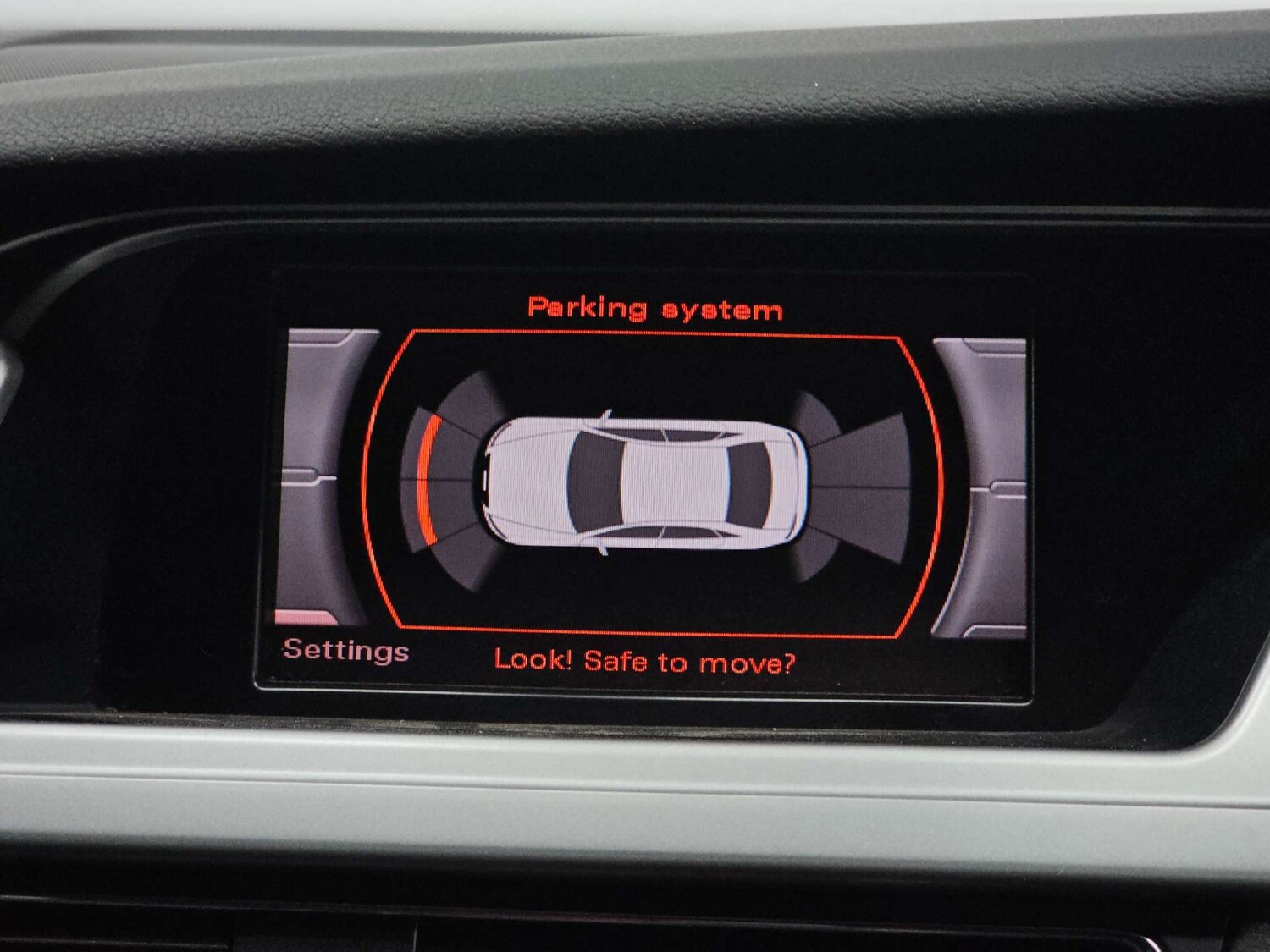 Used Audi A4 2010 for sale - 77905889: Photo 67