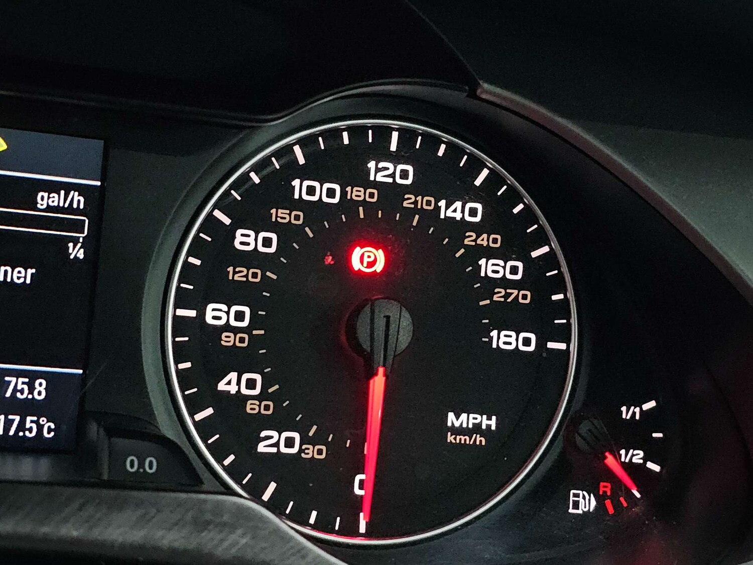 Used Audi A4 2010 for sale - 77905889: Photo 69