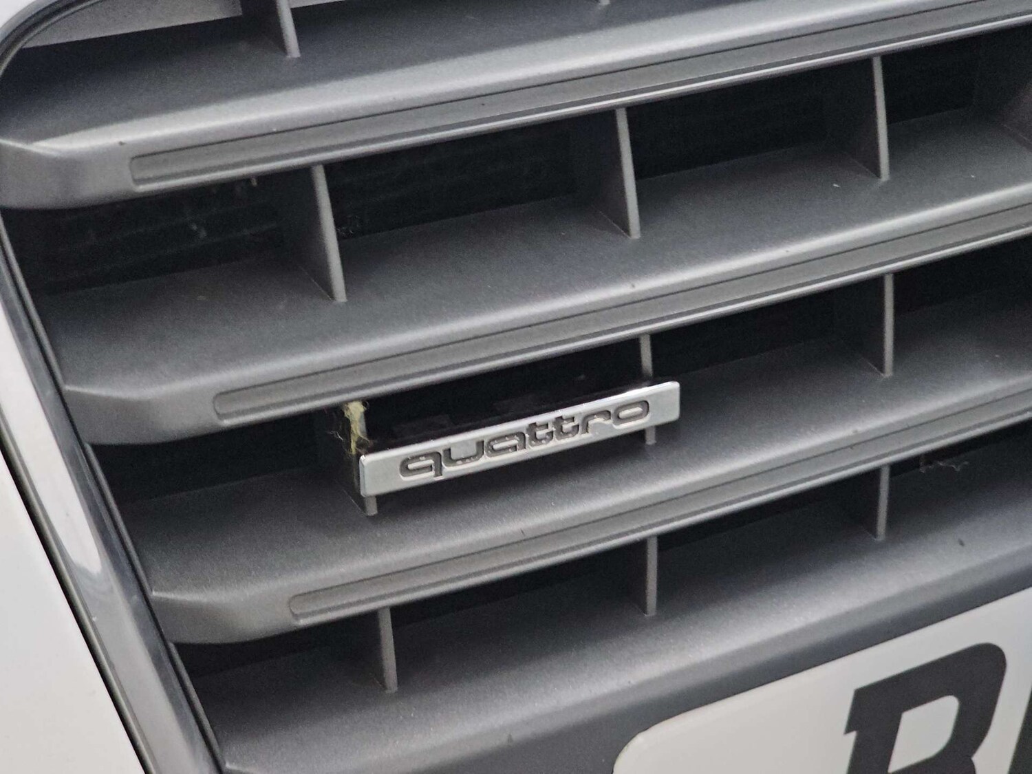 Used Audi A4 2010 for sale - 77905889: Photo 93