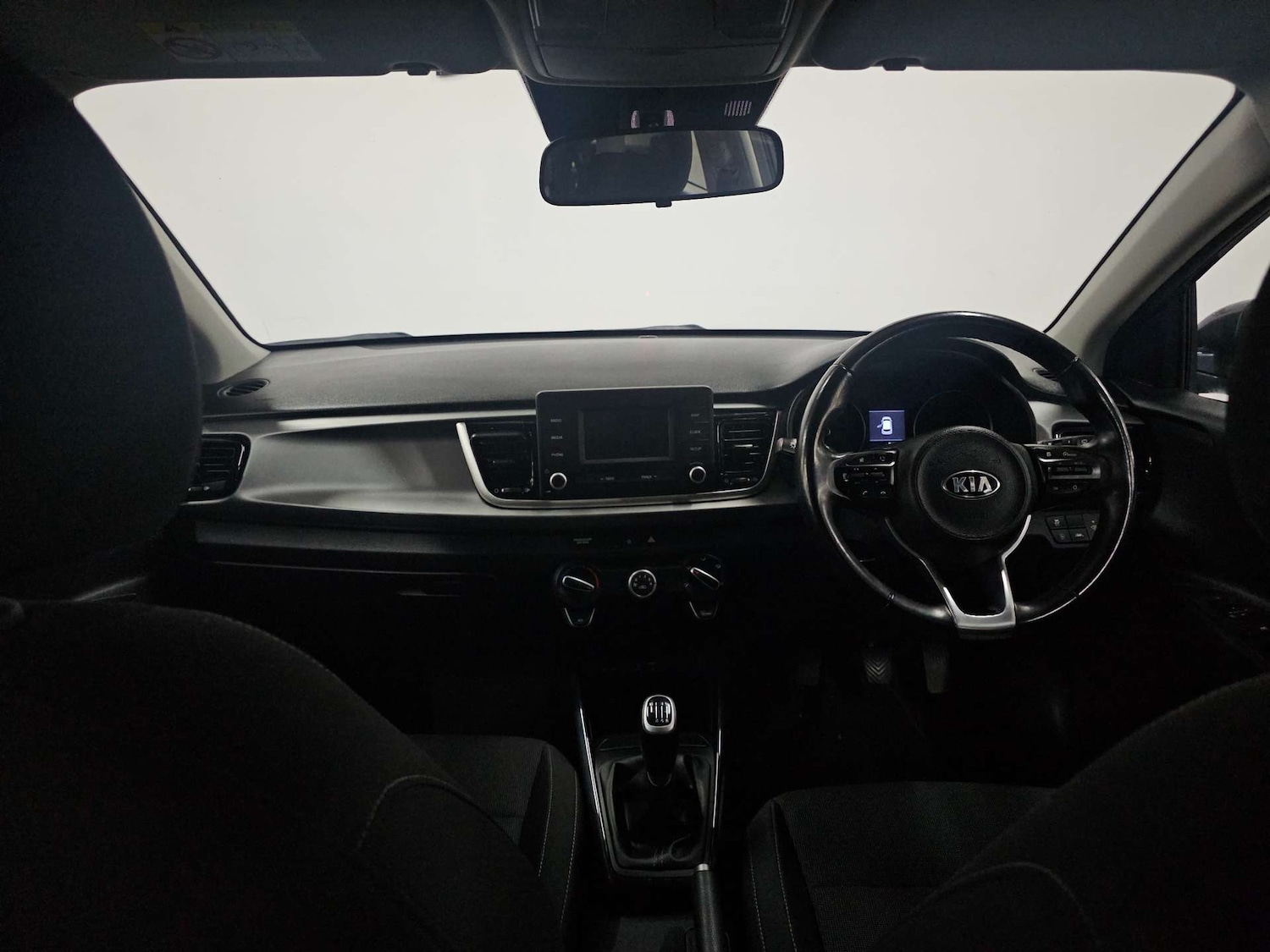 Used Kia Rio 2017 for sale - 77905859: Photo 2