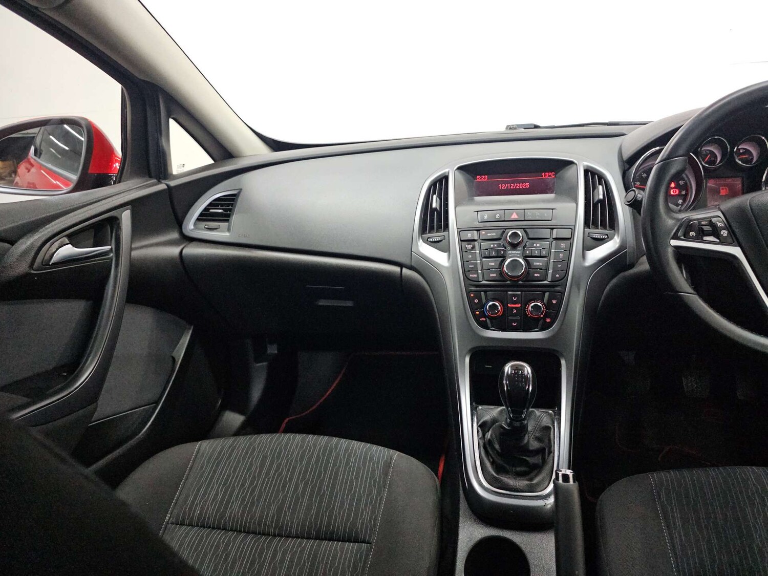 Used Vauxhall Astra GTC 2015 for sale - 78162735: Photo 27