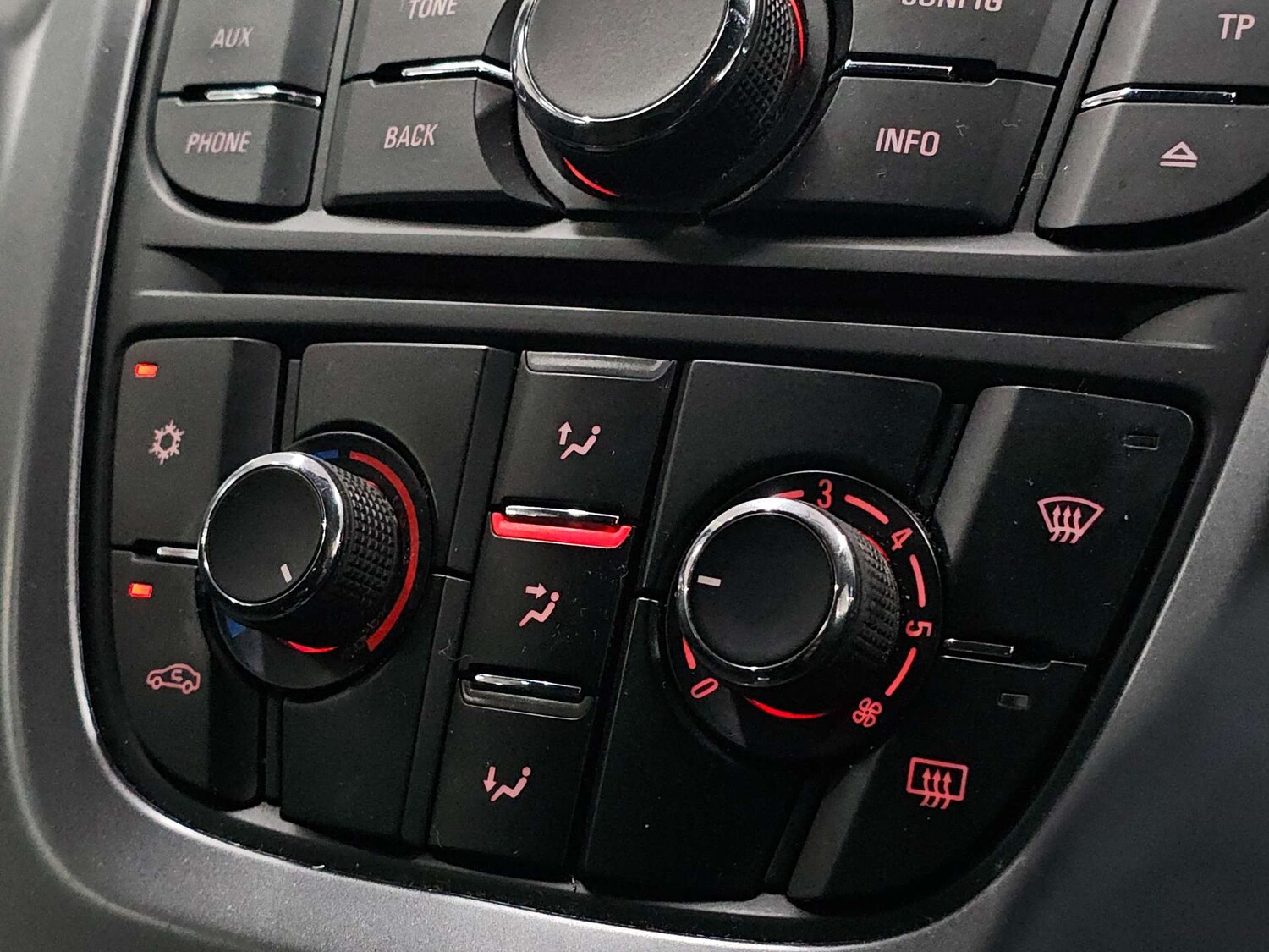 Used Vauxhall Astra GTC 2015 for sale - 78162735: Photo 62