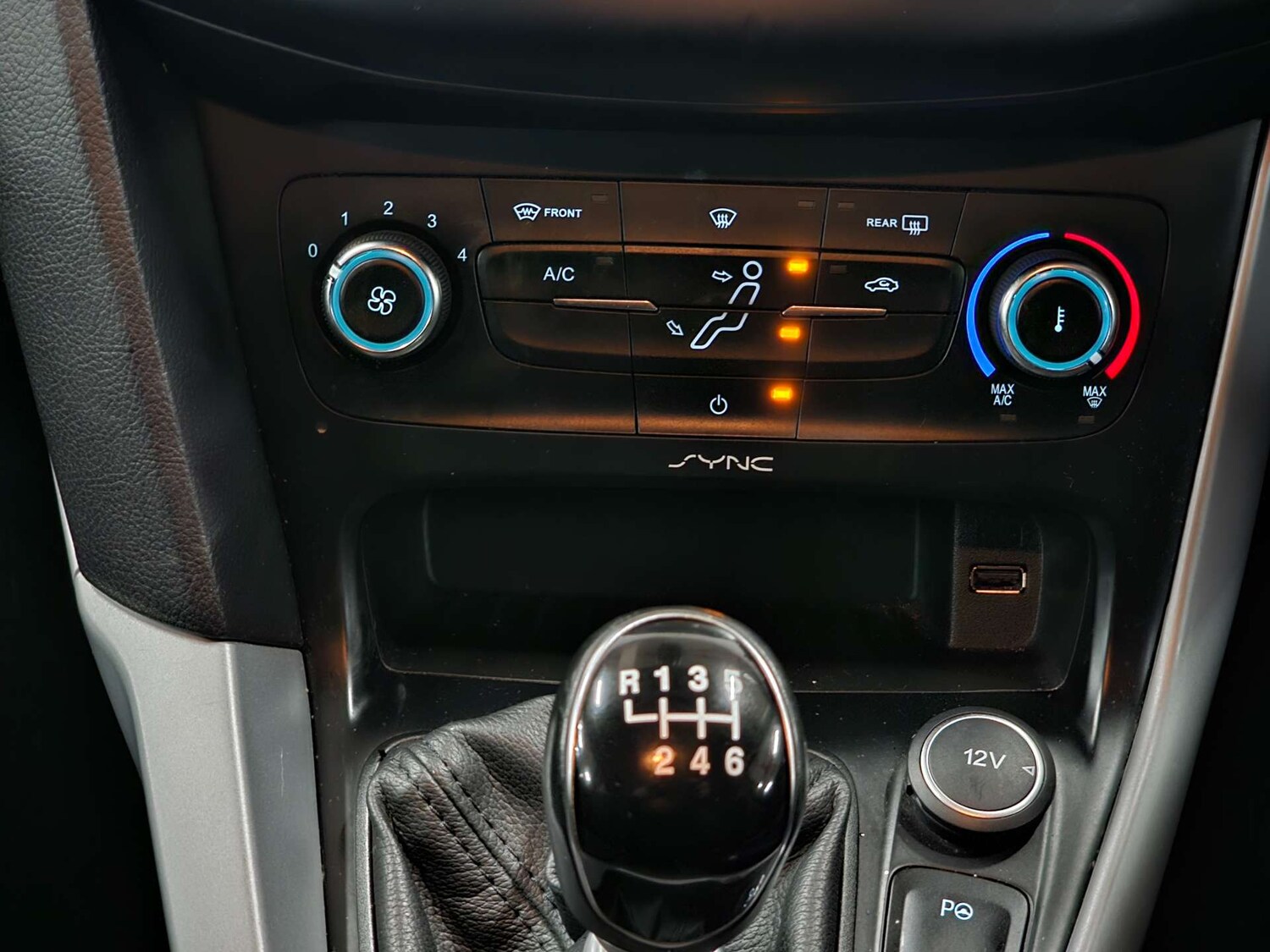 Used Ford Focus 2015 for sale - 77905869: Photo 22