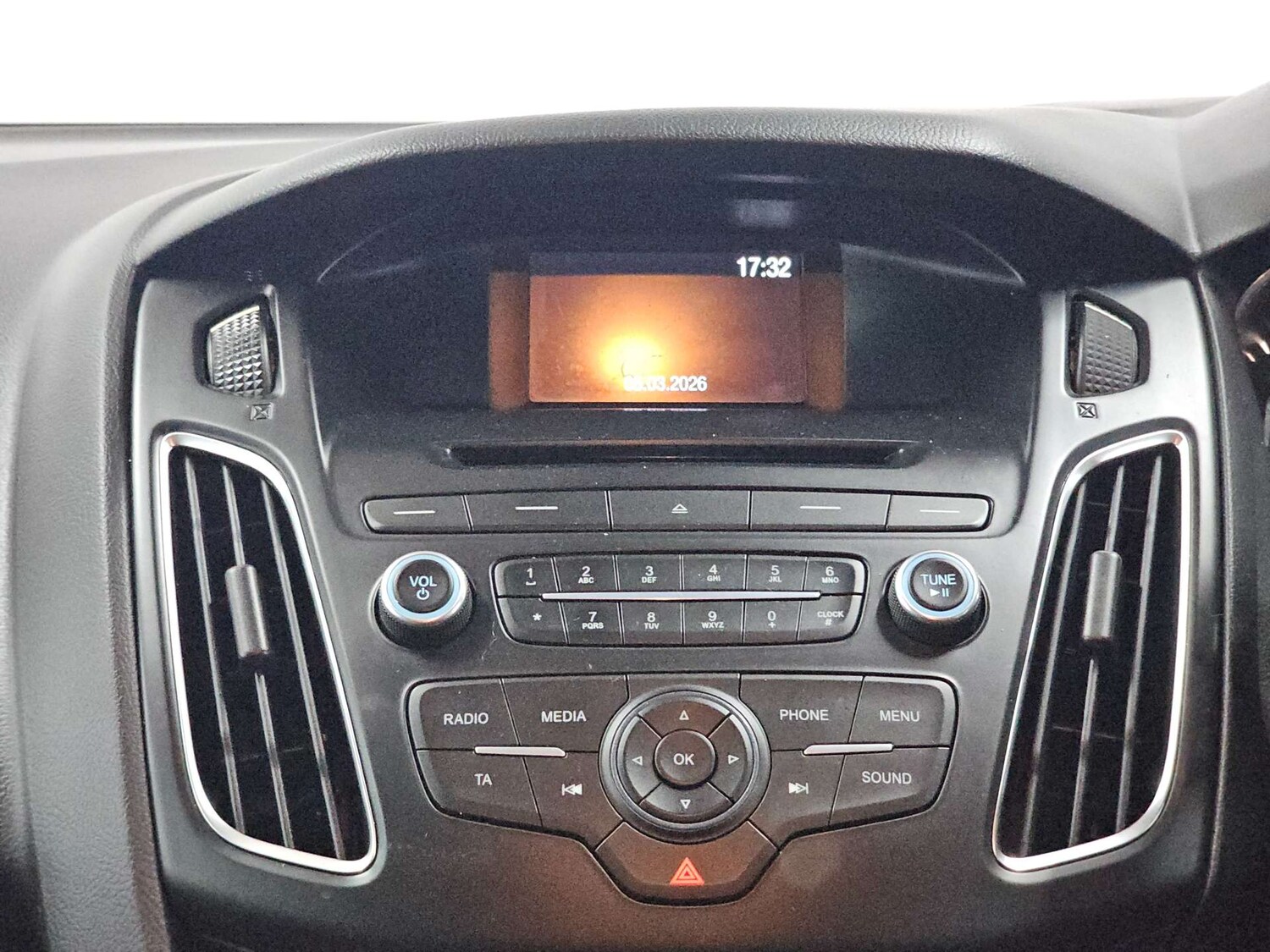 Used Ford Focus 2015 for sale - 77905869: Photo 24