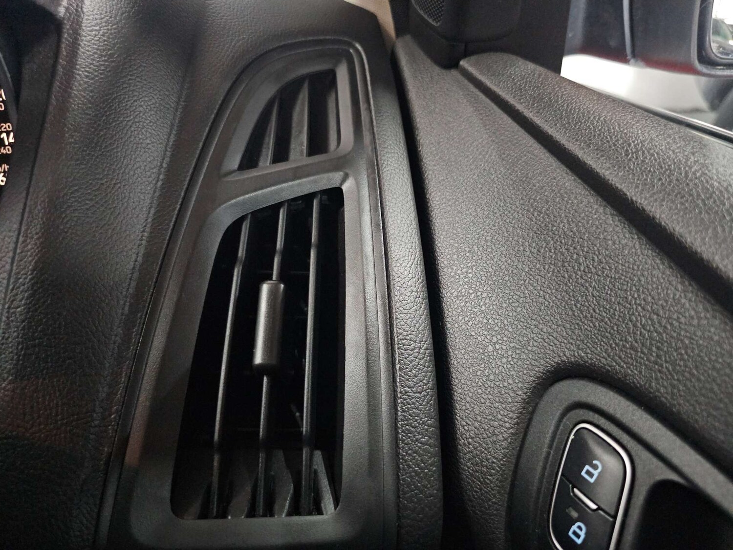 Used Ford Focus 2015 for sale - 77905869: Photo 72