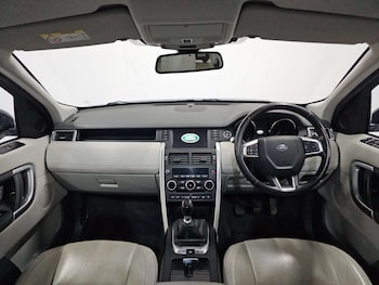Used Land Rover Discovery Sport 2017 for sale - 79058507: Photo