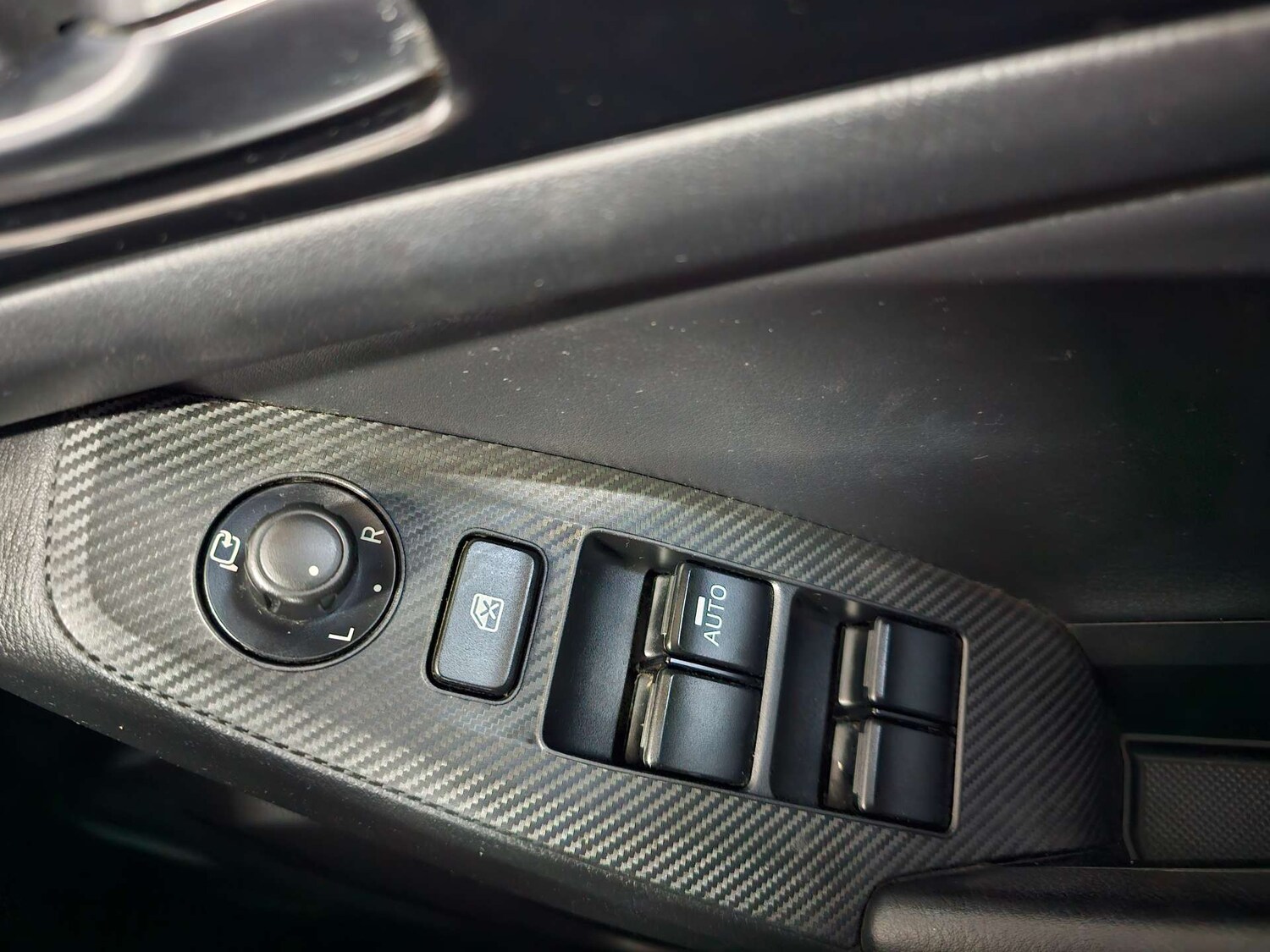 Used Mazda Mazda3 2014 for sale - 77905842: Photo 61