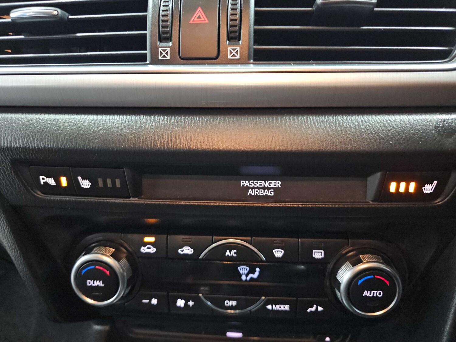 Used Mazda Mazda3 2014 for sale - 77905842: Photo 76