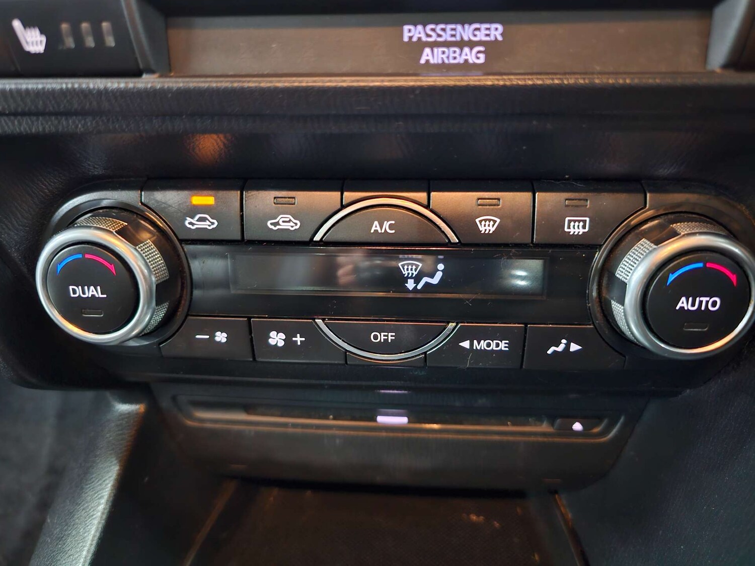 Used Mazda Mazda3 2014 for sale - 77905842: Photo 77