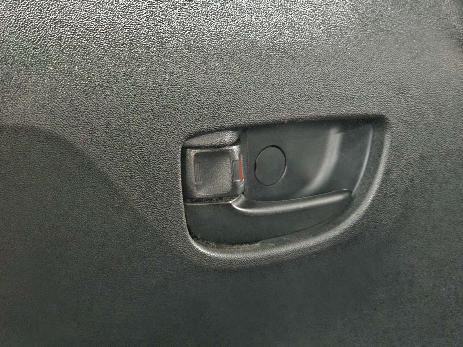 Used Peugeot 108 2014 for sale - 77905773: Photo 34