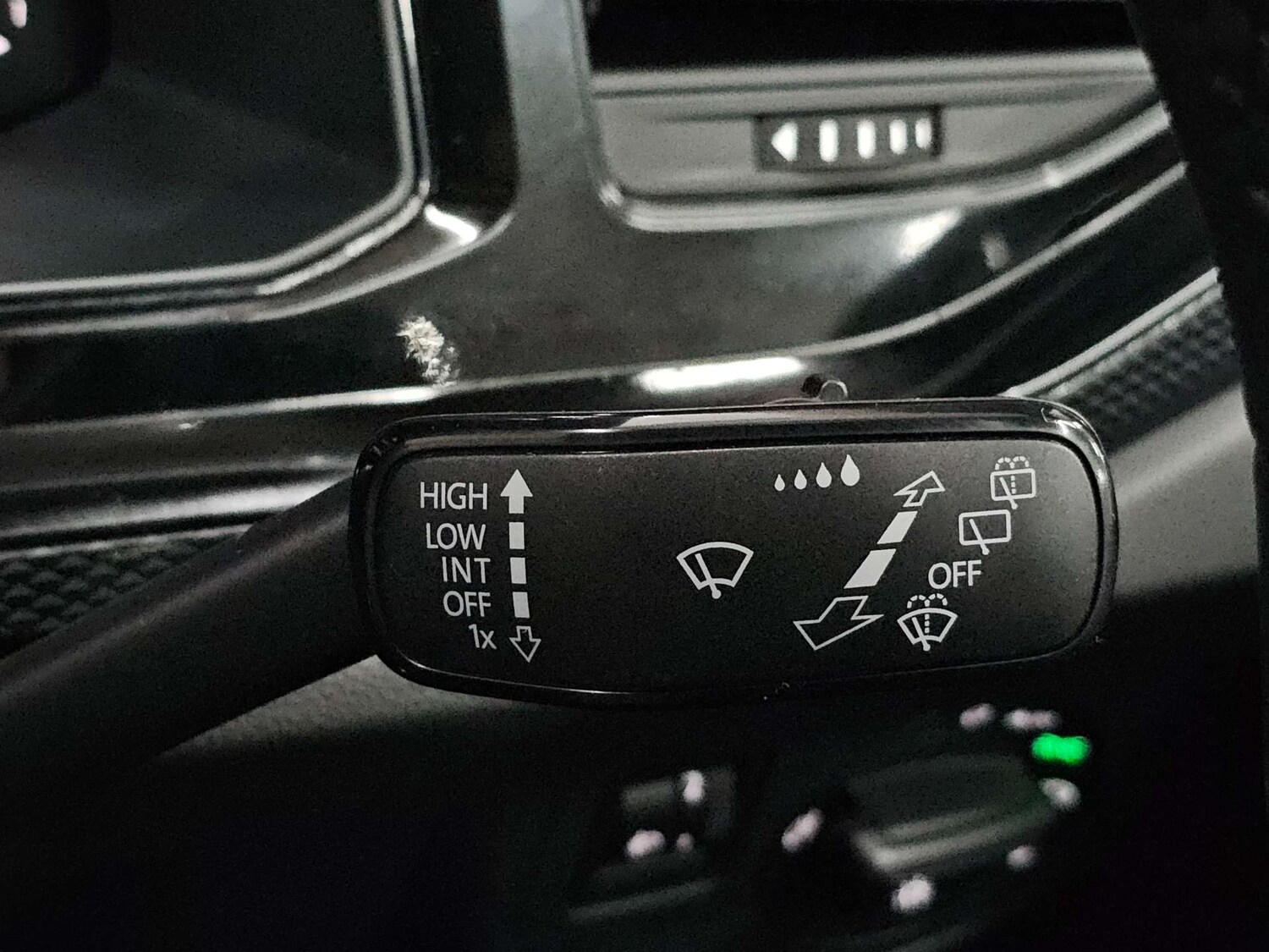 Used Volkswagen Polo 2025 for sale - 77905845: Photo 40