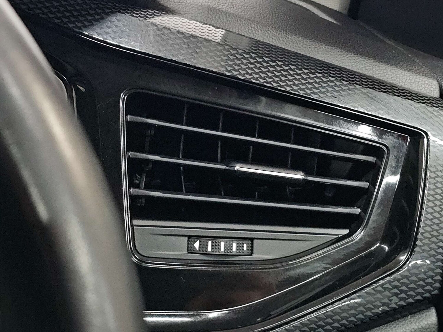 Used Volkswagen Polo 2025 for sale - 77905845: Photo 45