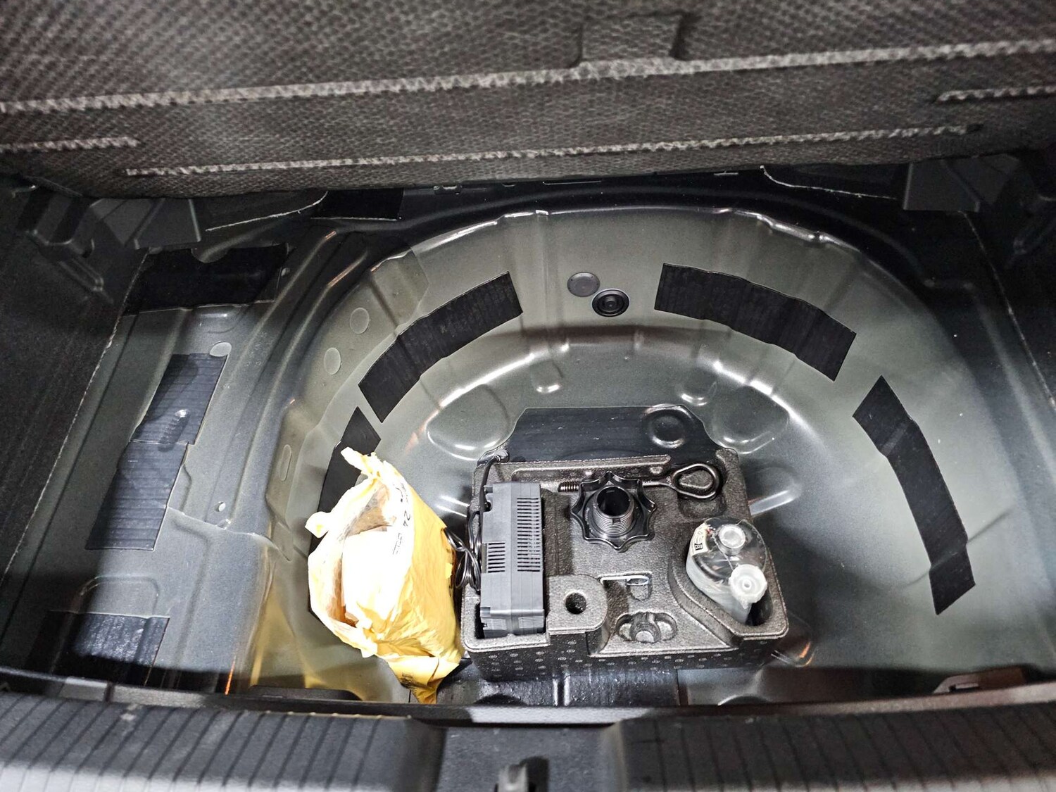 Used Volkswagen Polo 2025 for sale - 77905845: Photo 99