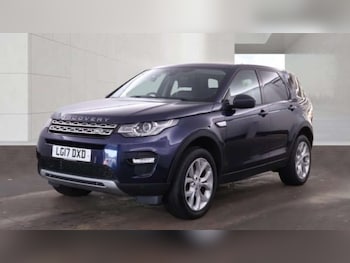 Used Land Rover Discovery Sport 2017 for sale - 79549647: Photo