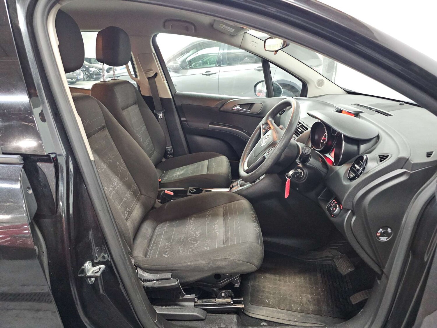 Used Vauxhall Meriva 2014 for sale - 77905808: Photo 11