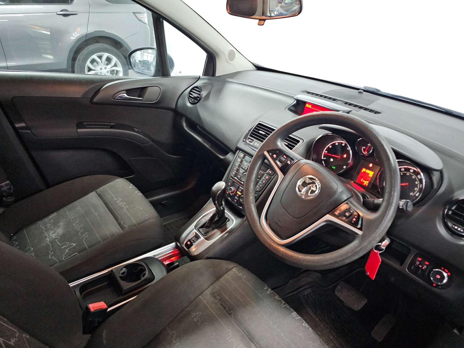 Used Vauxhall Meriva 2014 for sale - 77905808: Photo 12